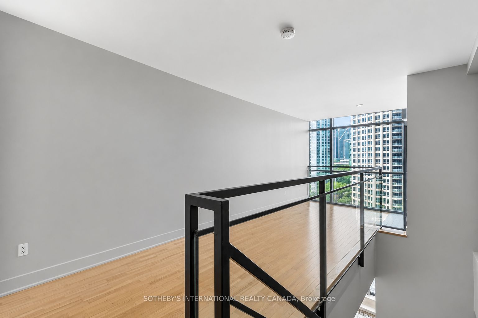 637 Lake Shore Boulevard W 614 Property Photo 26