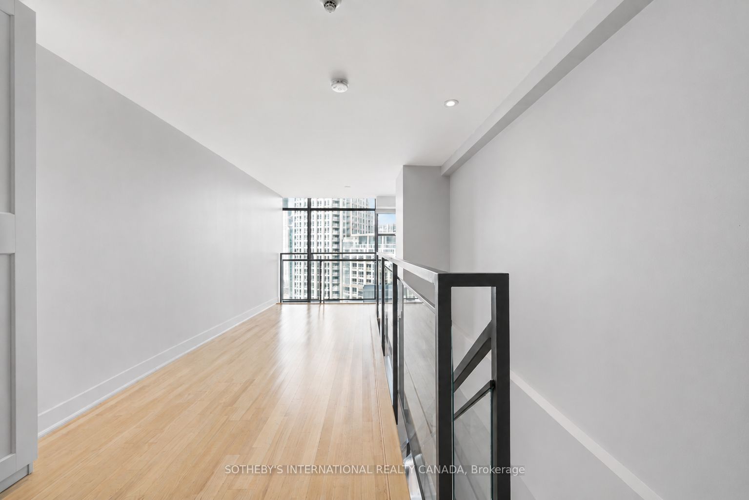 637 Lake Shore Boulevard W 614 Property Photo 27