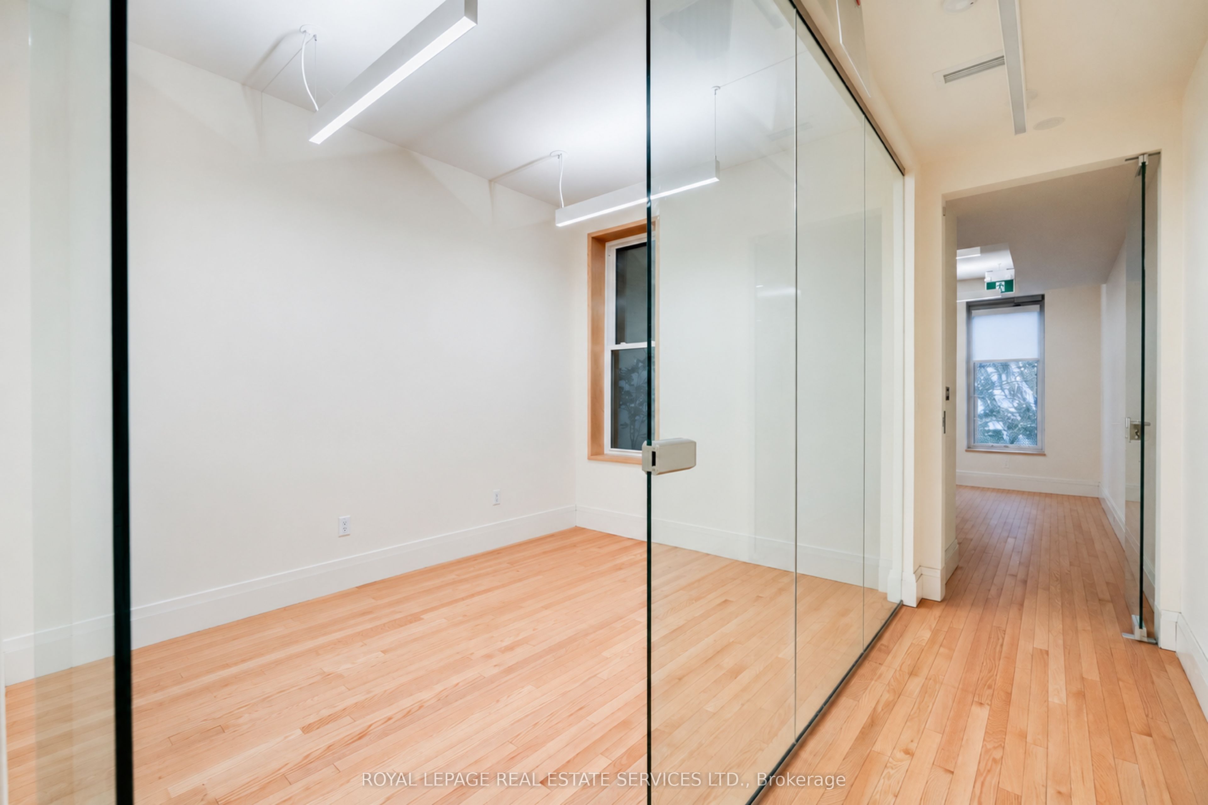 54 1/2 St Patrick Street Property Photo 6