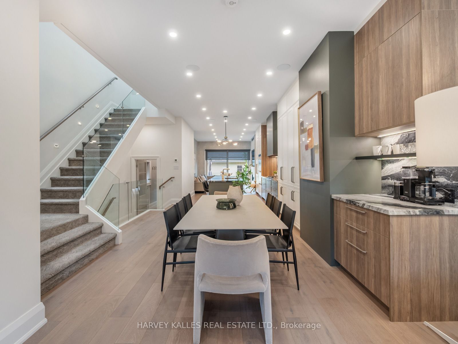 381 Glenholme Avenue