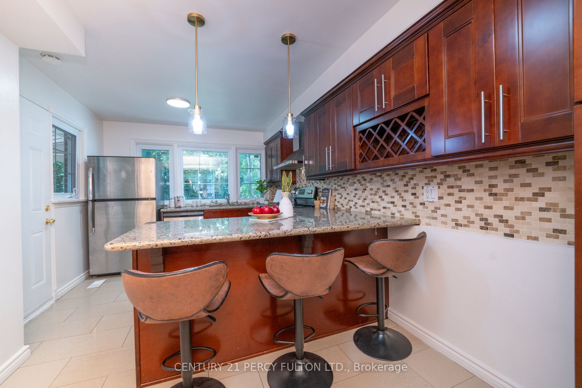 6 Donna Court Property Photo 13