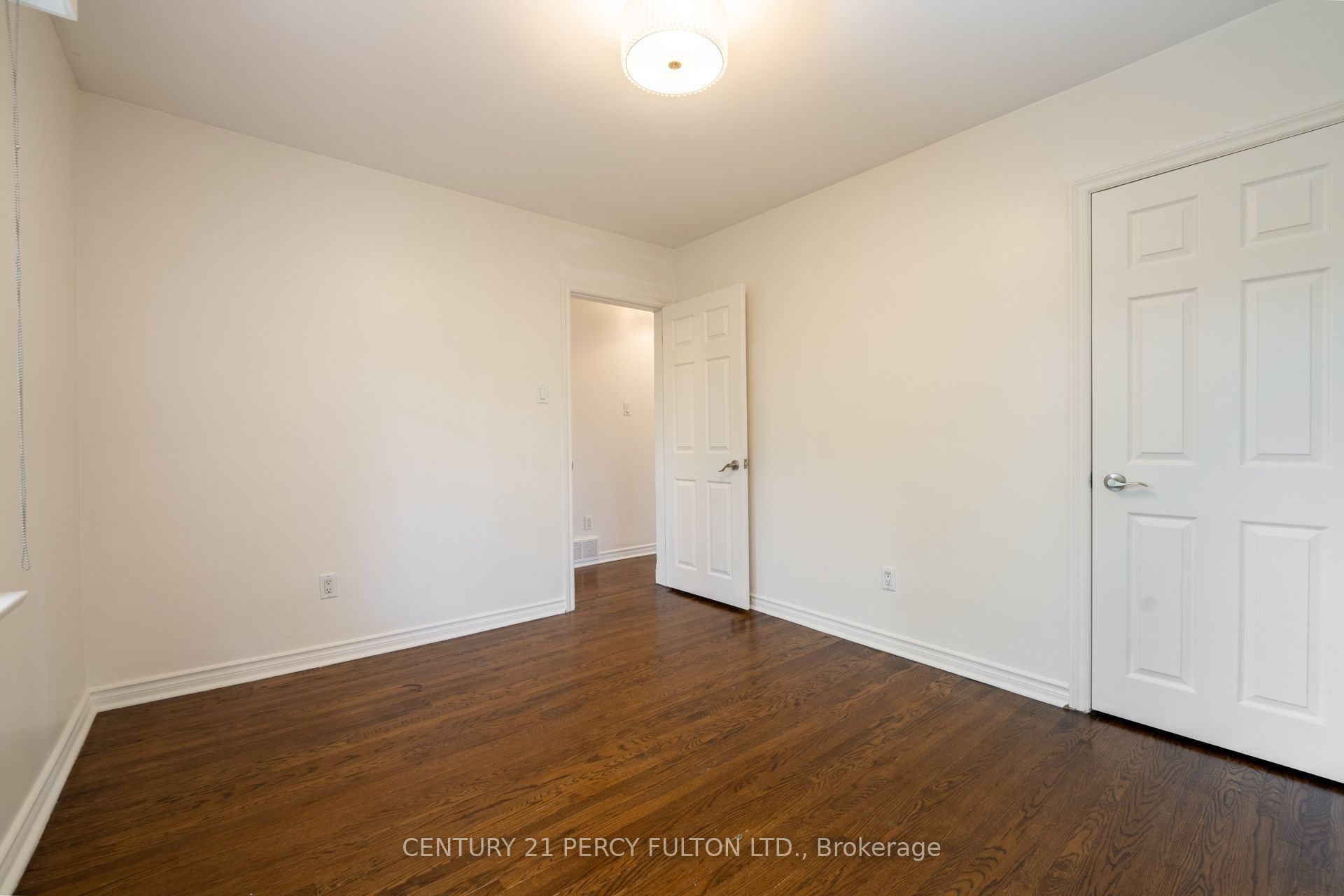 6 Donna Court Property Photo 27