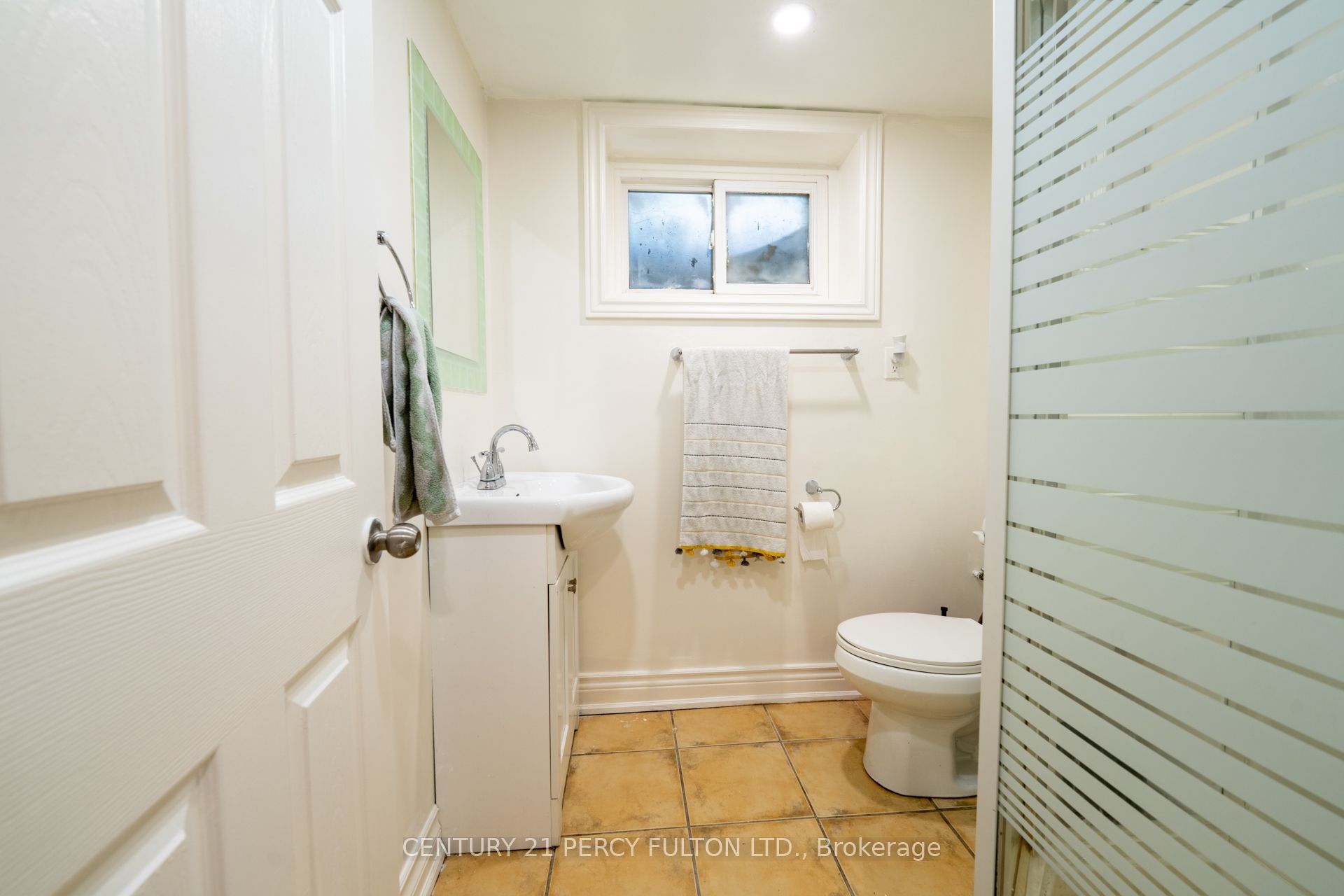 6 Donna Court Property Photo 40