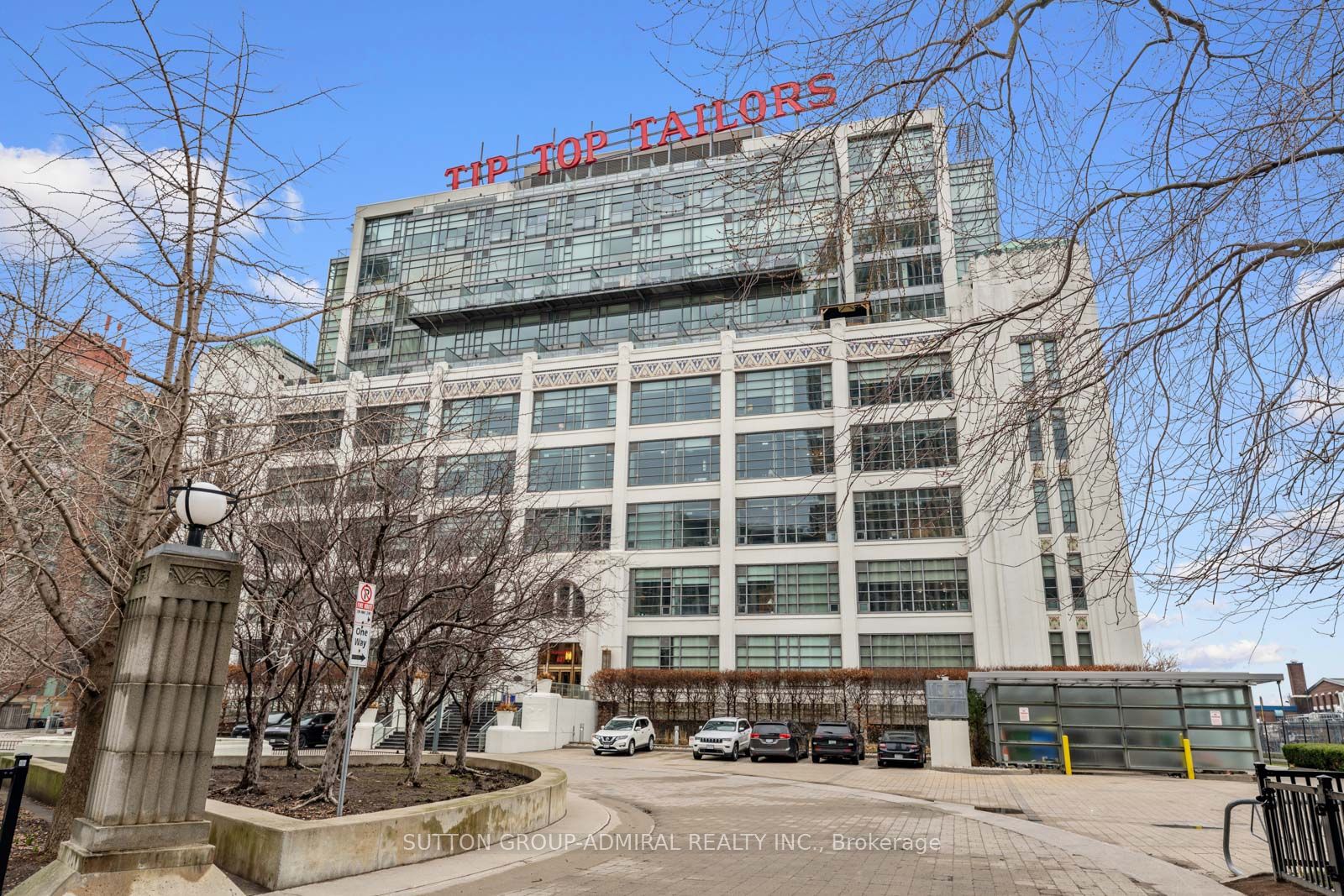 637 Lake Shore Boulevard W 434 Property Photo 1