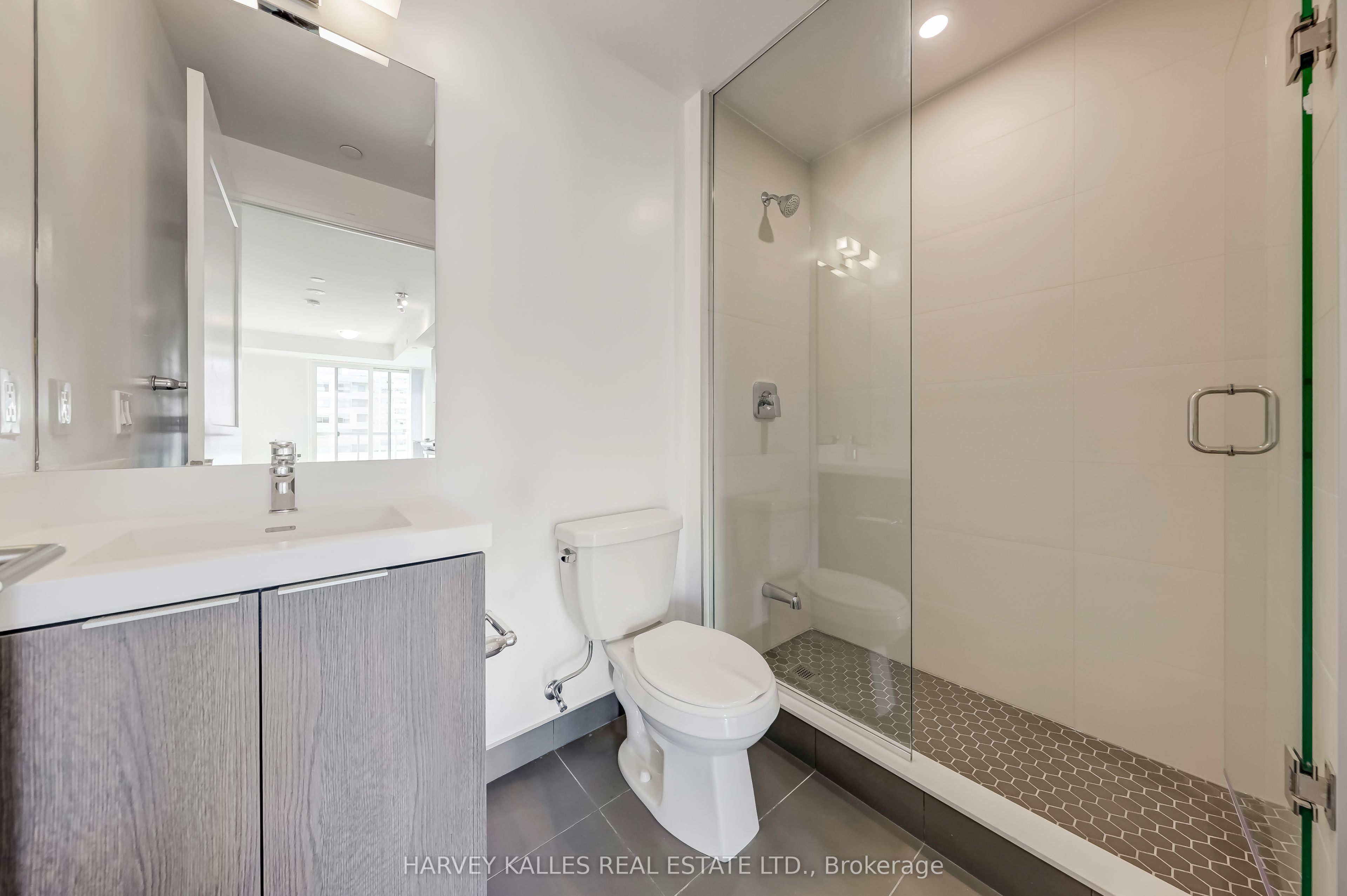 25 Holly Street 2604 Property Photo 9