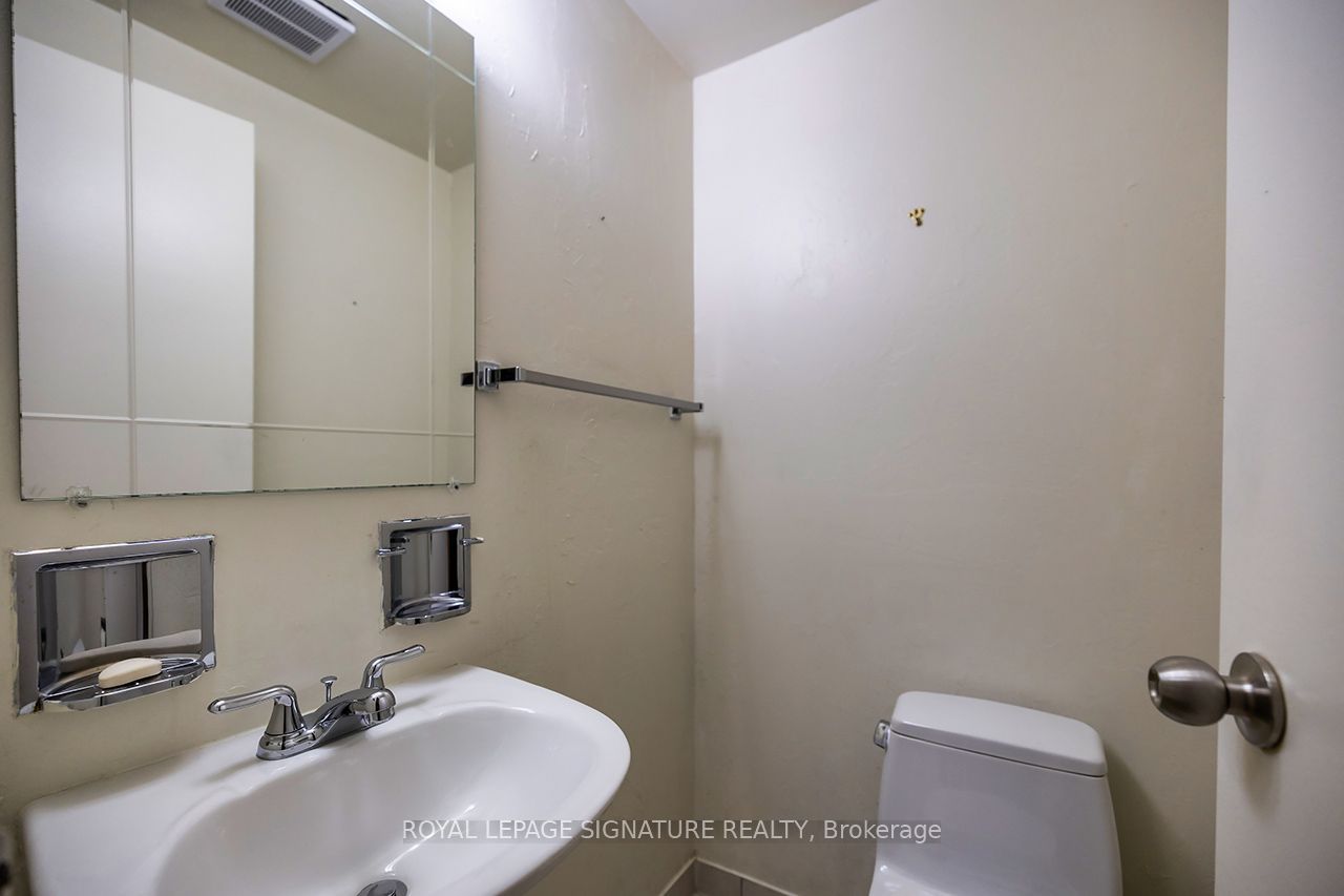62 Thorny Vineway Property Photo 13