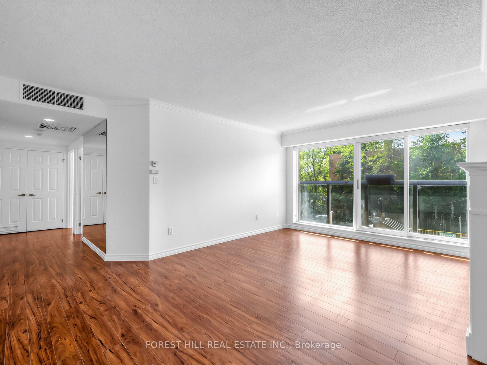 1818 Bayview Avenue 302 Property Photo 22