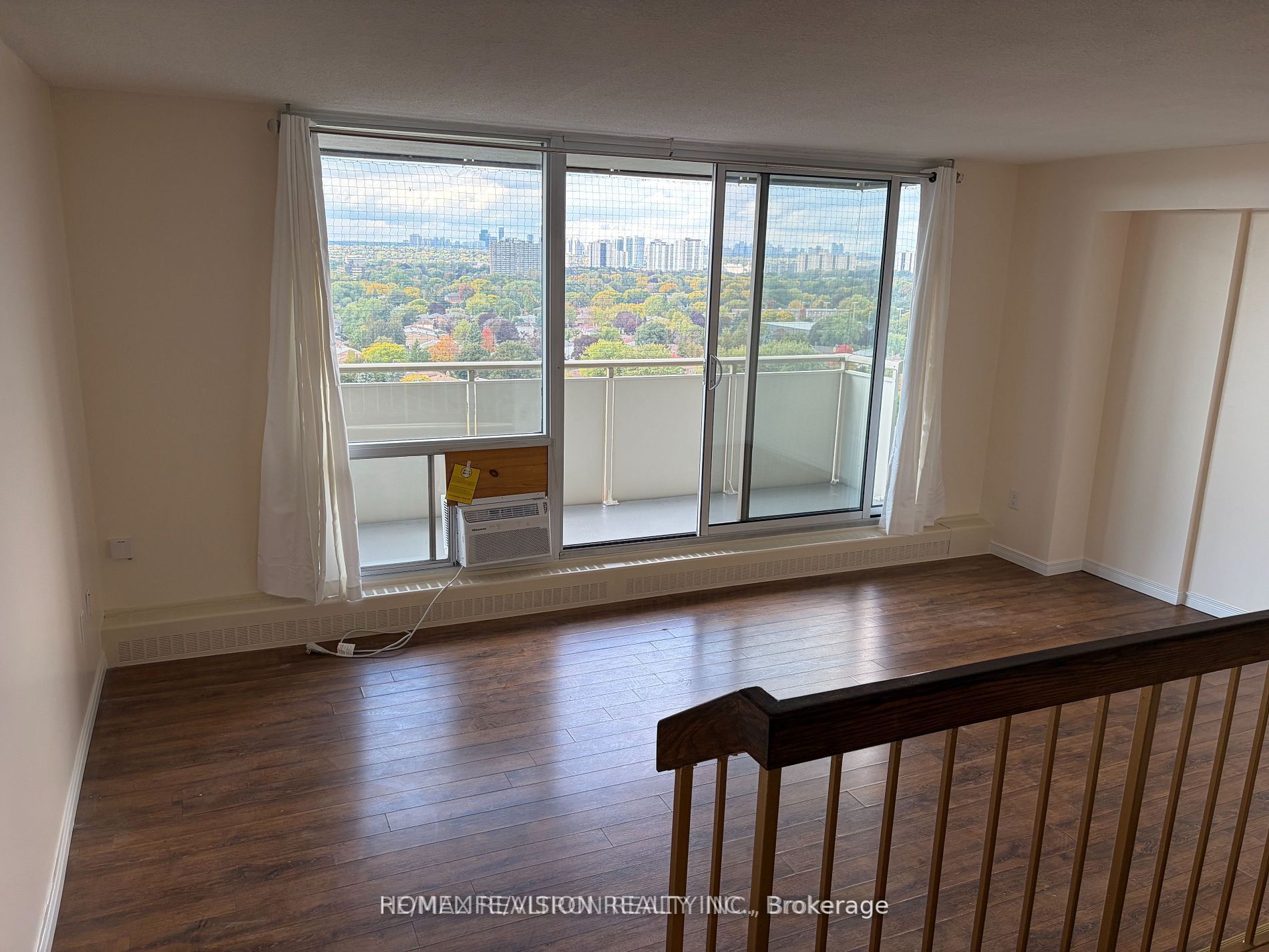 1338 York Mills Boulevard 1808 Property Photo 6