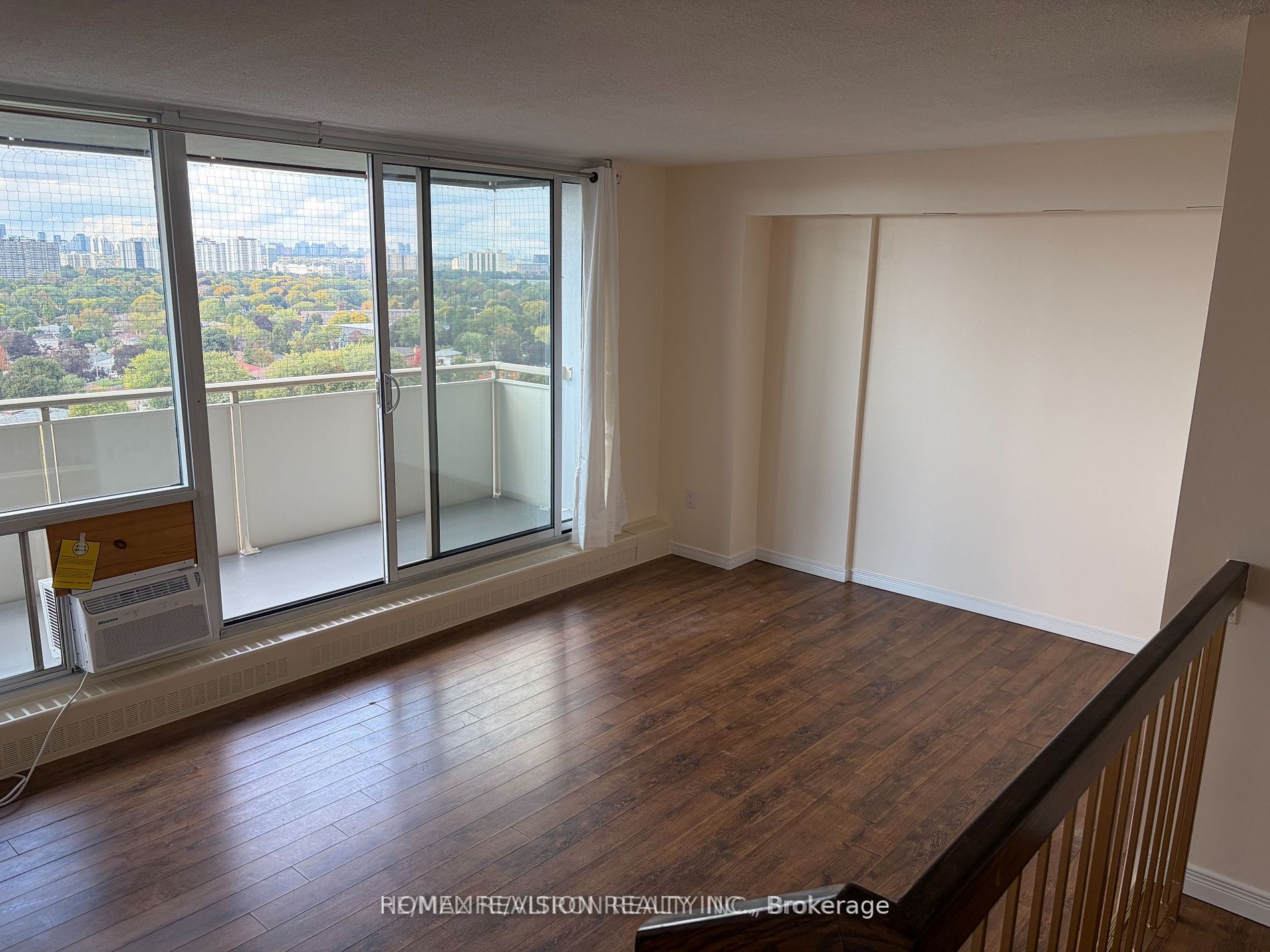1338 York Mills Boulevard 1808 Property Photo 7