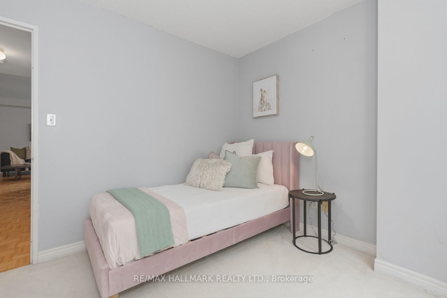 43 Eglinton Avenue E 310 Property Photo 14