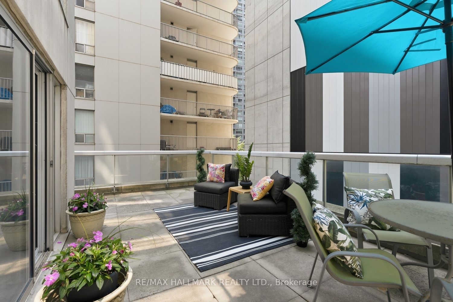 43 Eglinton Avenue E 310 Property Photo 27