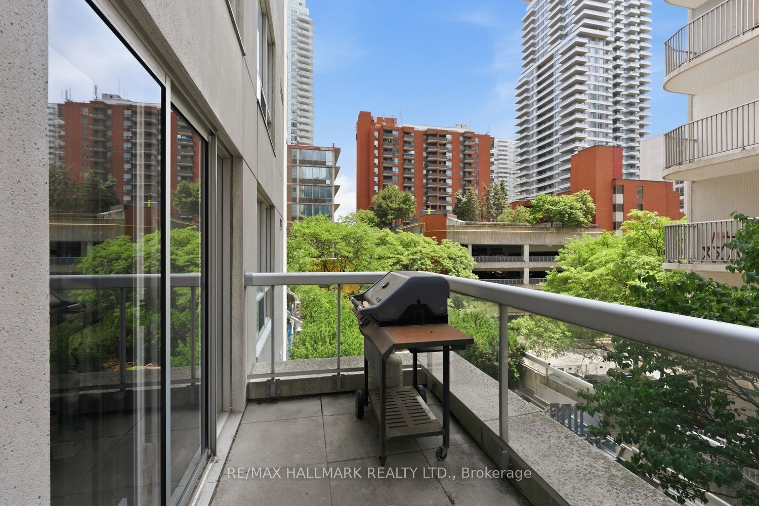 43 Eglinton Avenue E 310 Property Photo 28