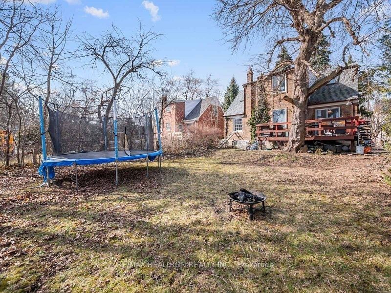 303 Bogert Avenue Property Photo 8