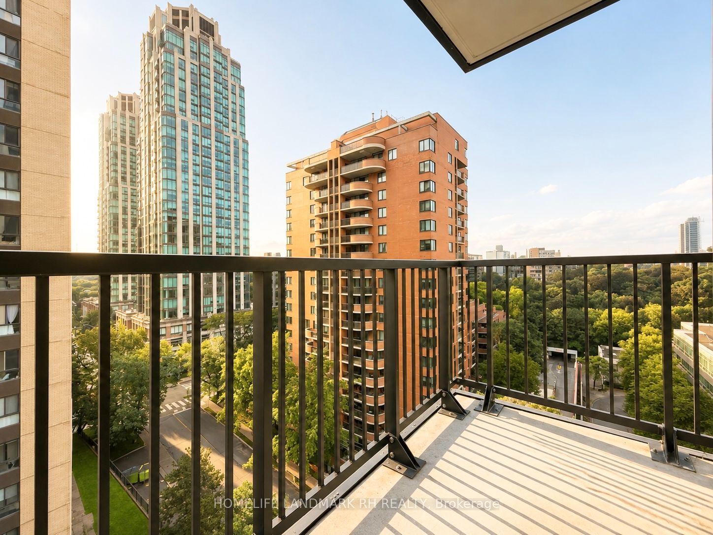 91 Montclair Avenue 1206 Property Photo 6