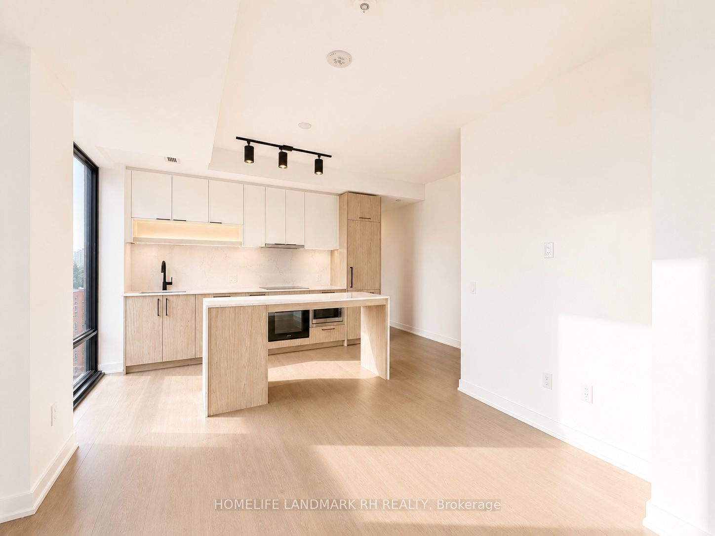 91 Montclair Avenue 1206 Property Photo 7