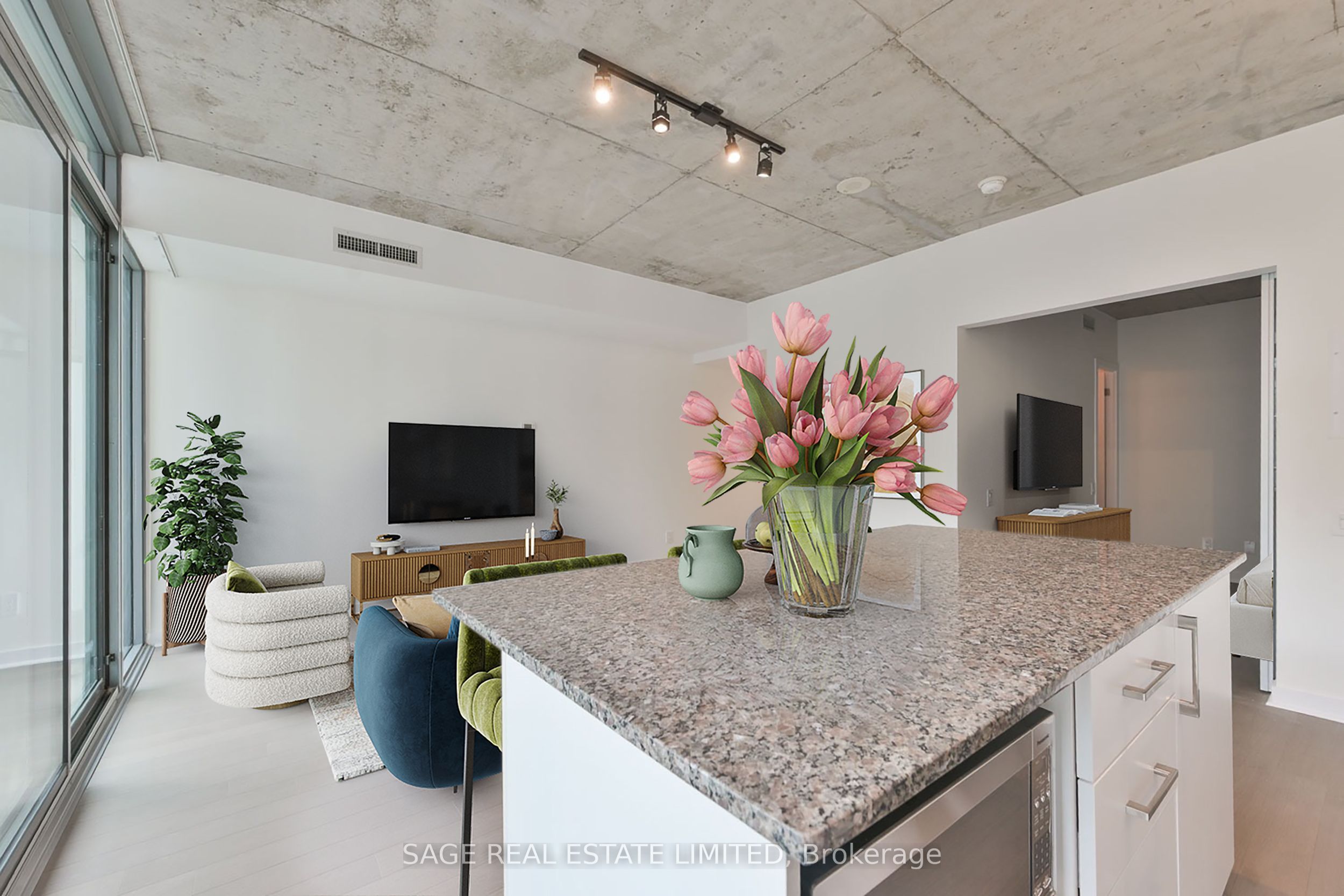 95 Bathurst Street 914 Property Photo 7