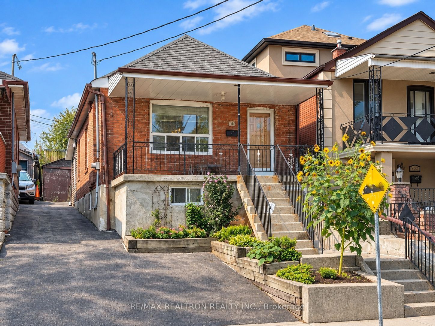 442 Northcliffe Boulevard Property Photo 1