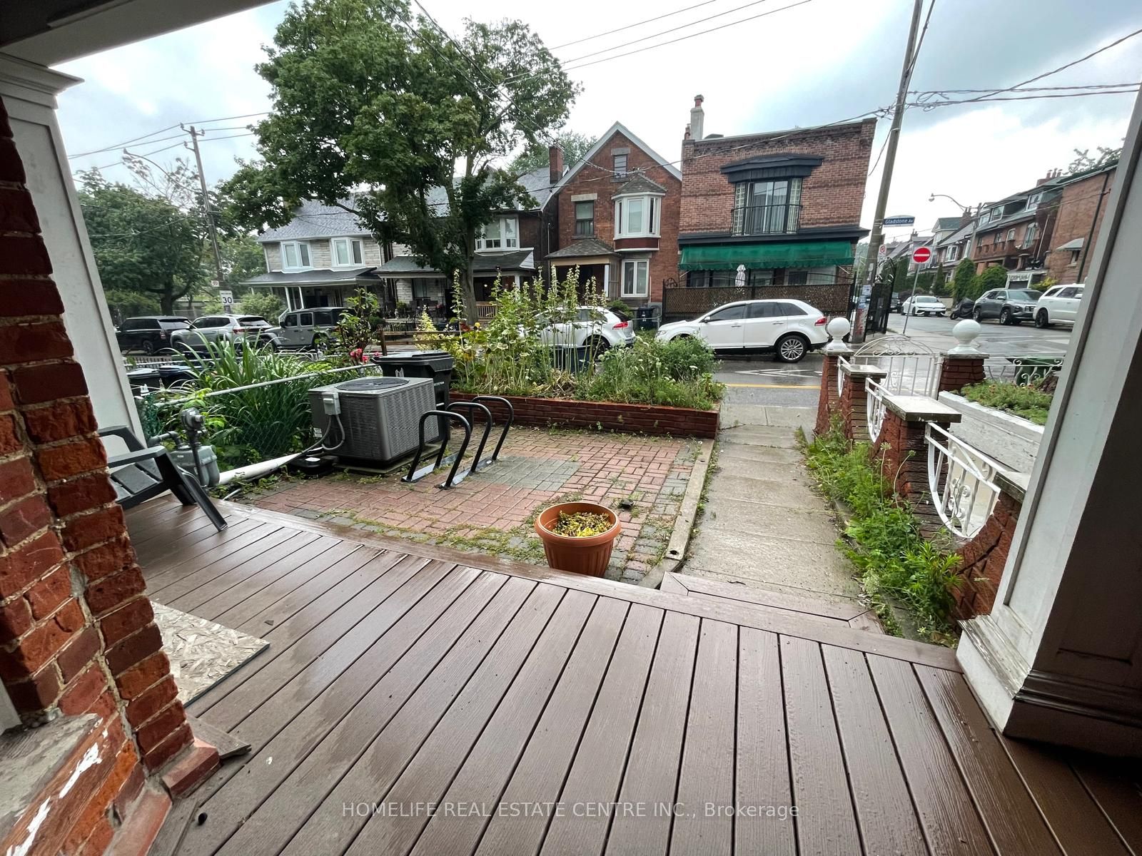 169 Gladstone Avenue Property Photo 3