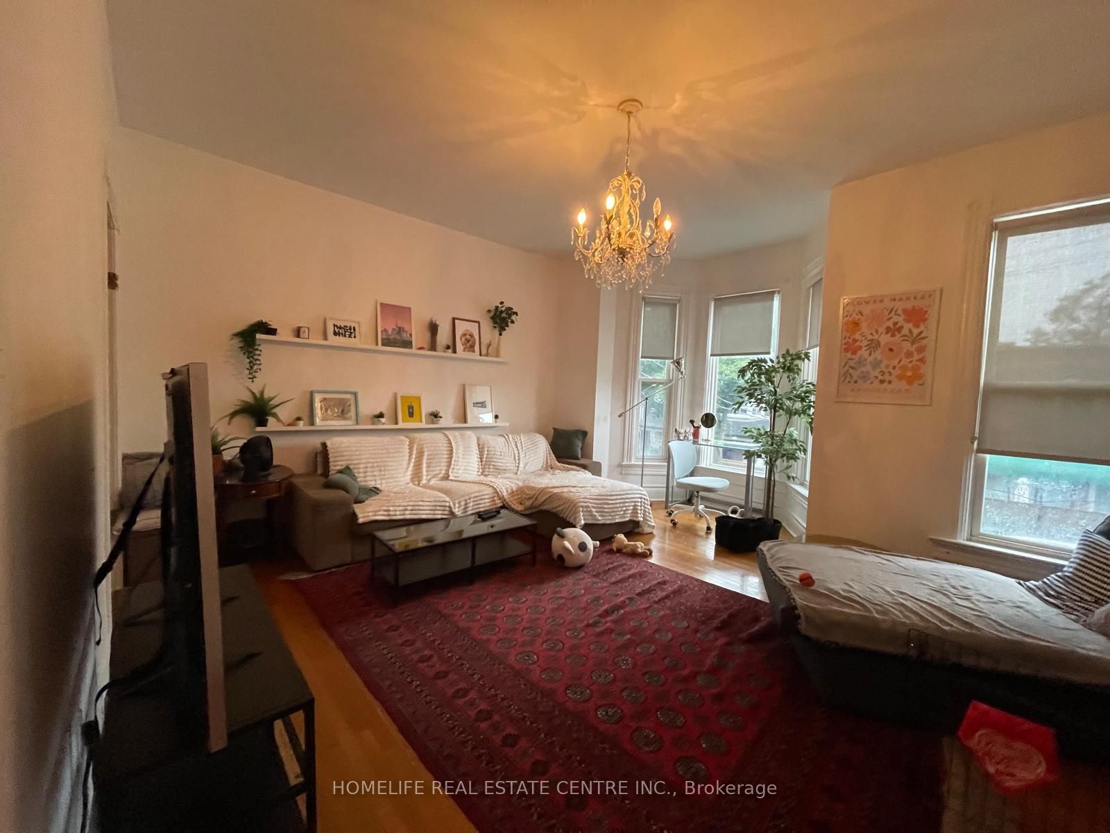 169 Gladstone Avenue Property Photo 19