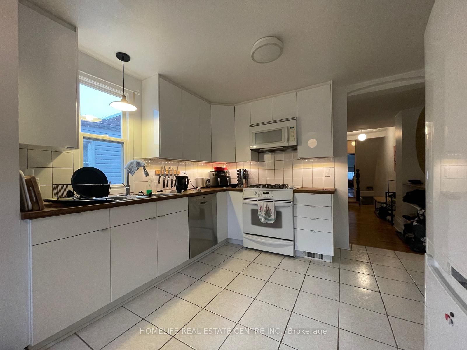 169 Gladstone Avenue Property Photo 23