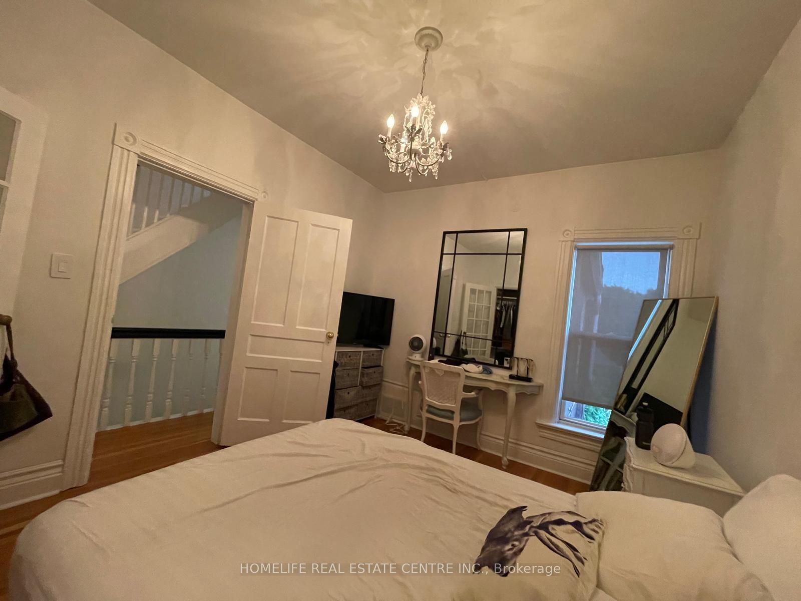 169 Gladstone Avenue Property Photo 28