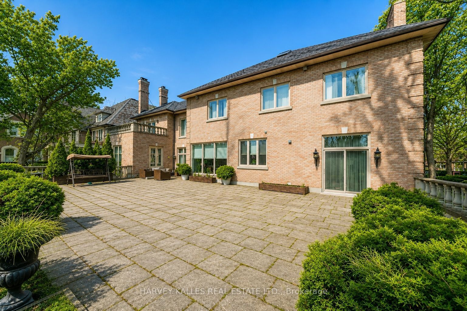 122 Dunvegan Road Property Photo 19