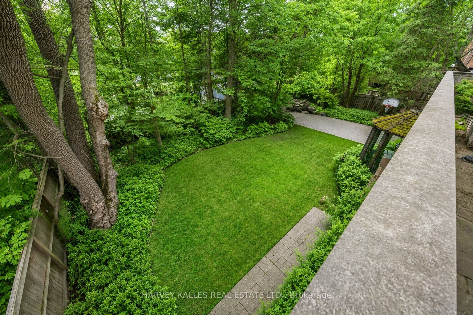 122 Dunvegan Road Property Photo 23