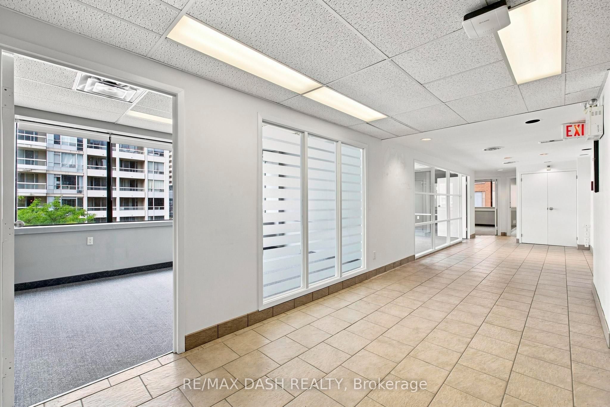 51 Eglinton Avenue E Second Floor Property Photo 25