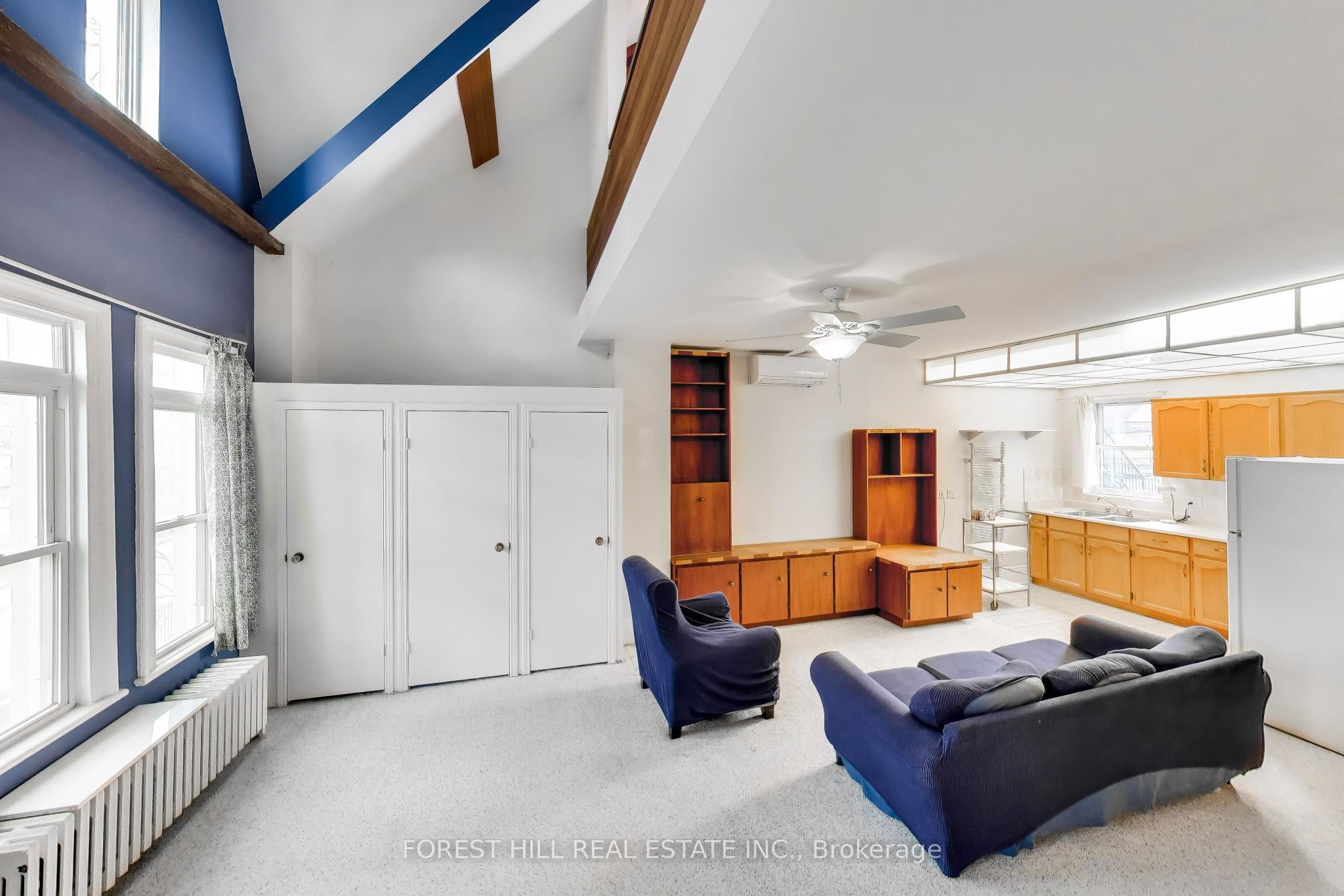30 Robert Street Property Photo 18