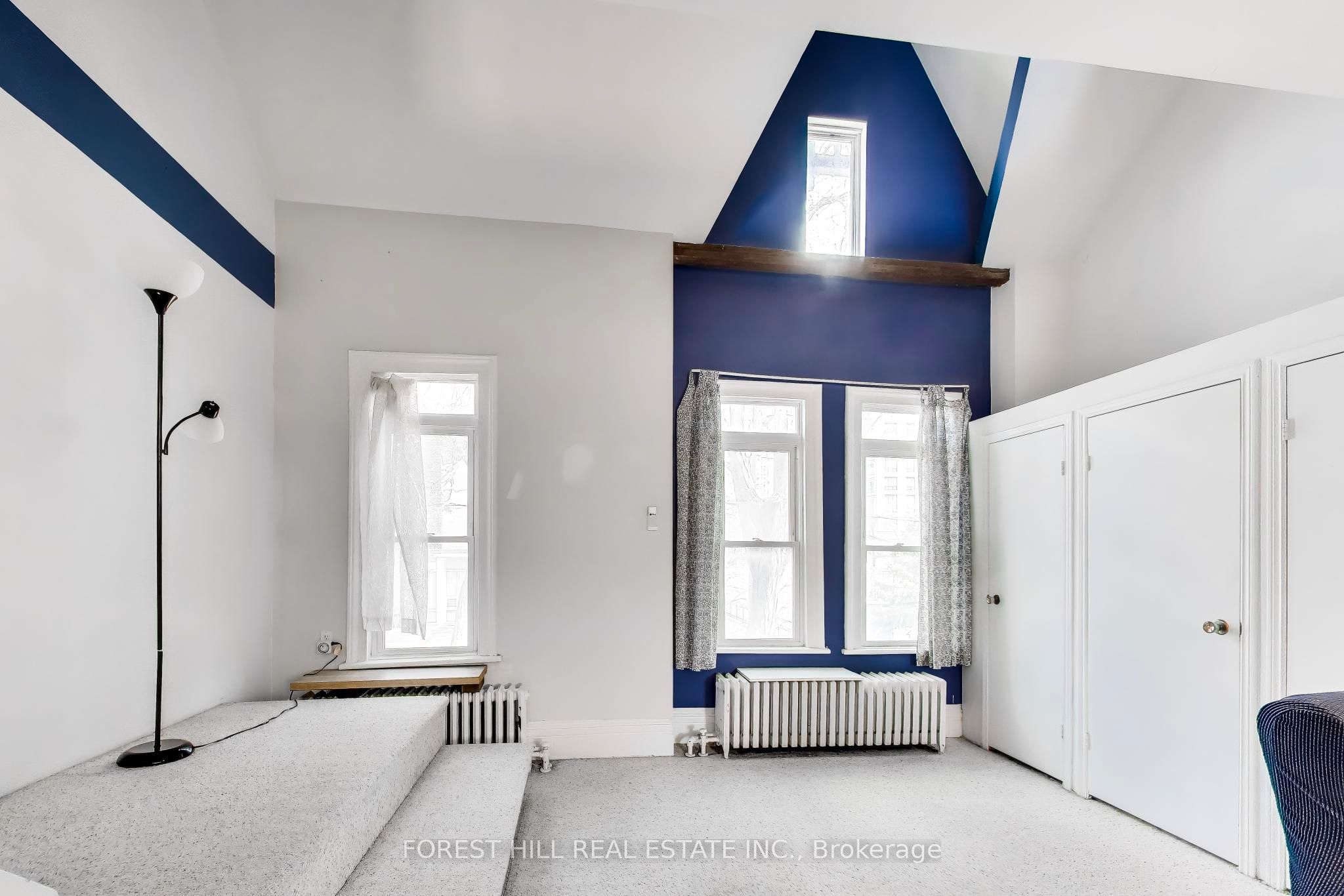 30 Robert Street Property Photo 20