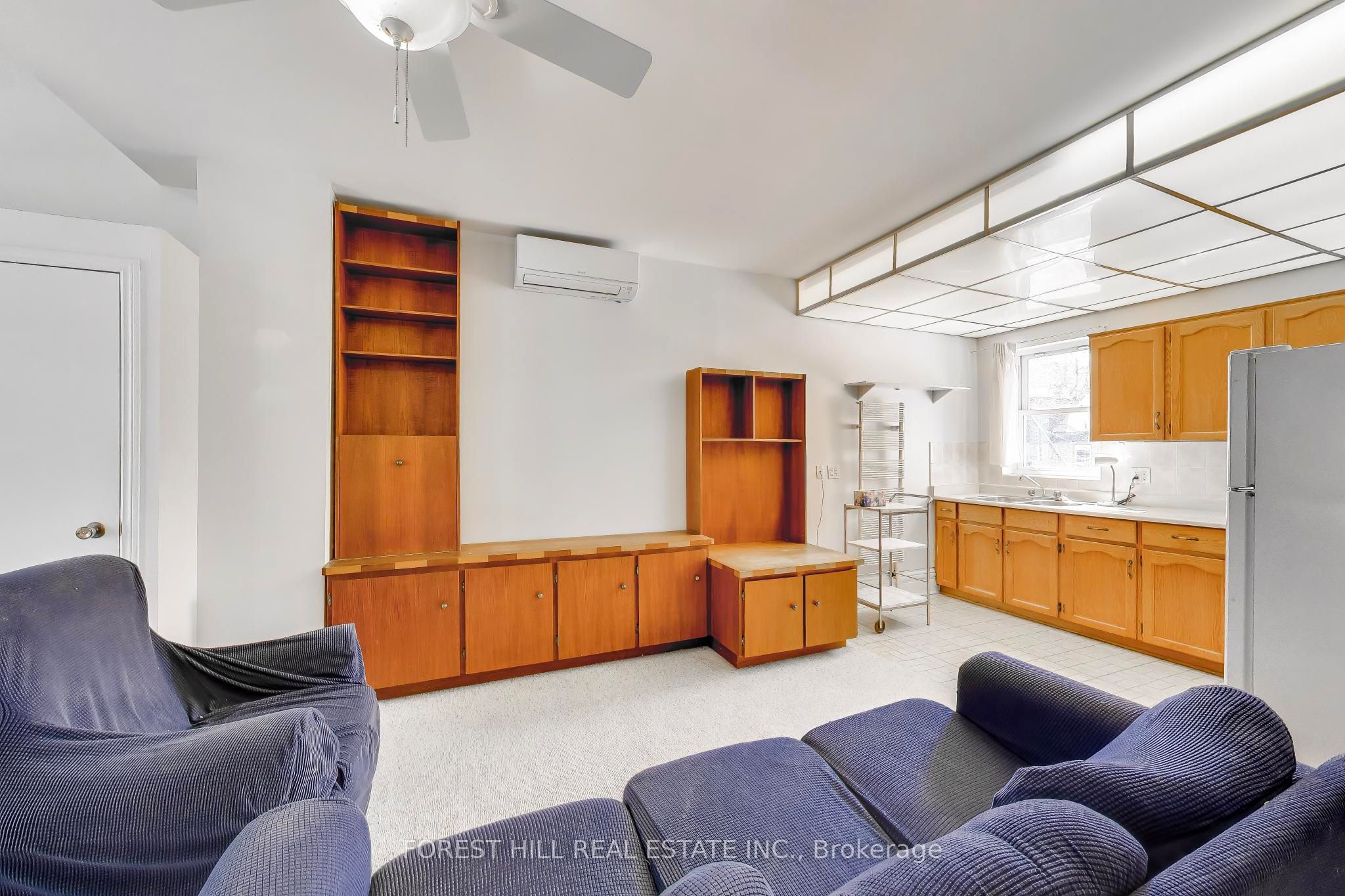 30 Robert Street Property Photo 21
