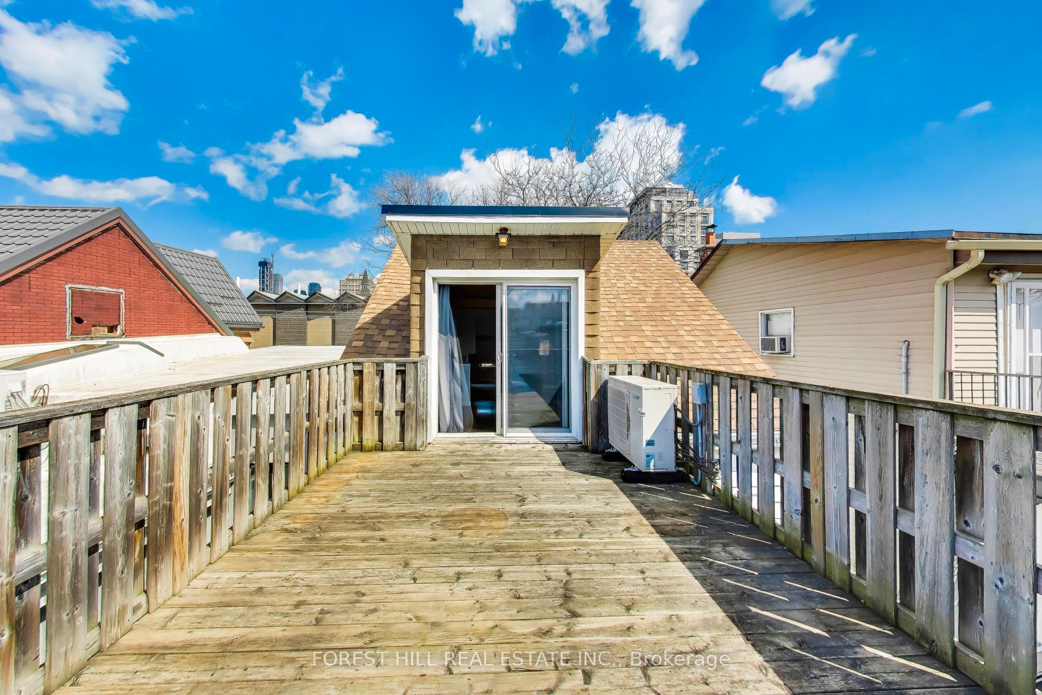 30 Robert Street Property Photo 29