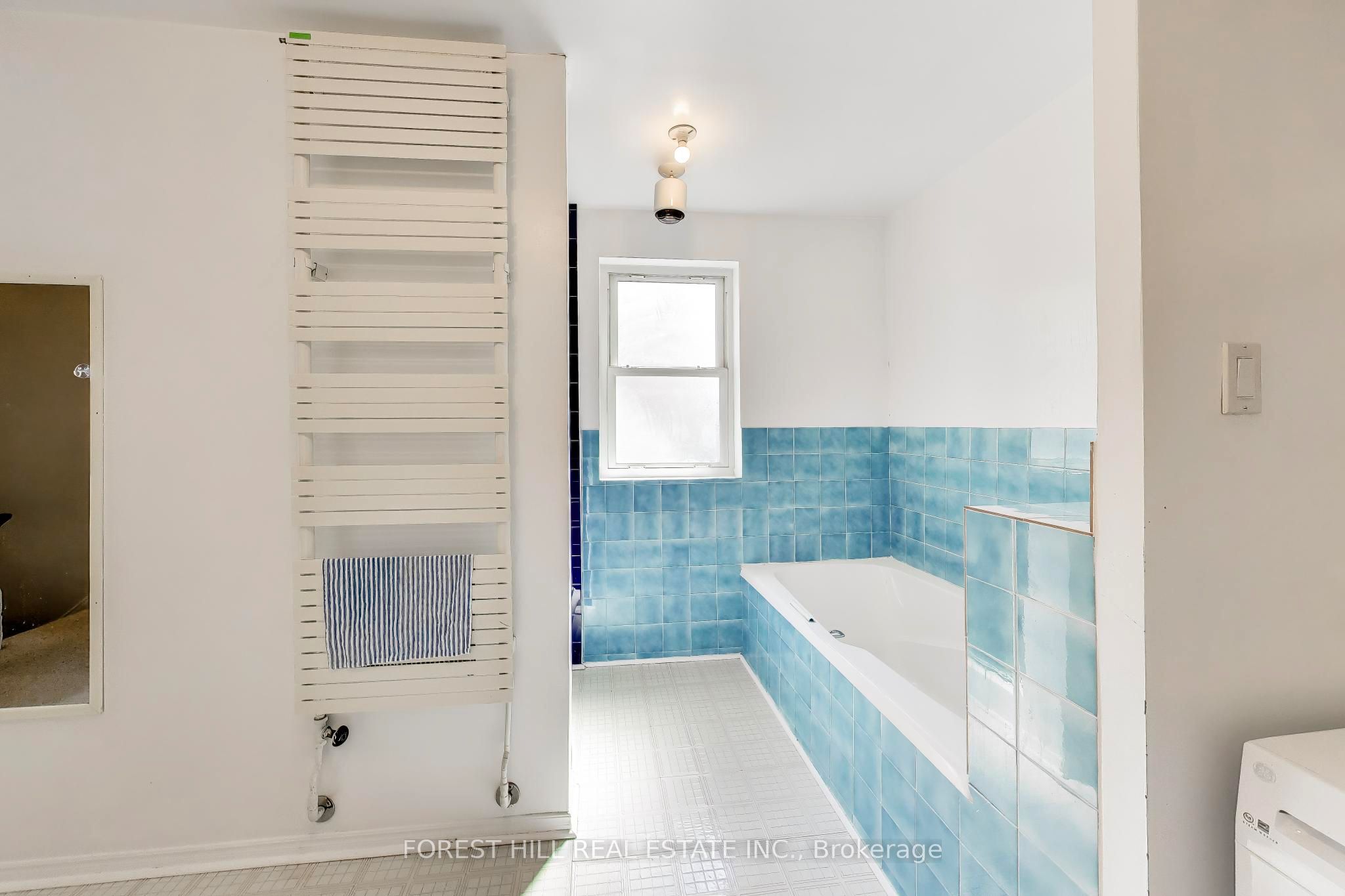 30 Robert Street Property Photo 34