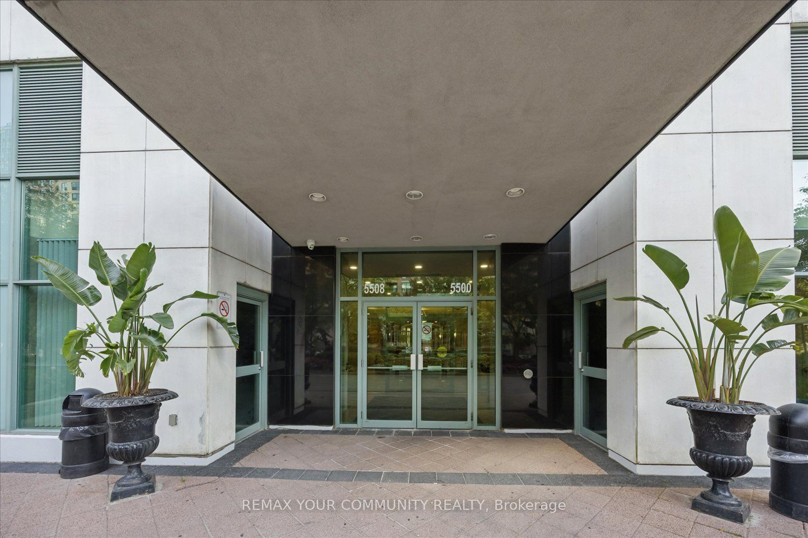 5500 Yonge Street 209 Property Photo 4