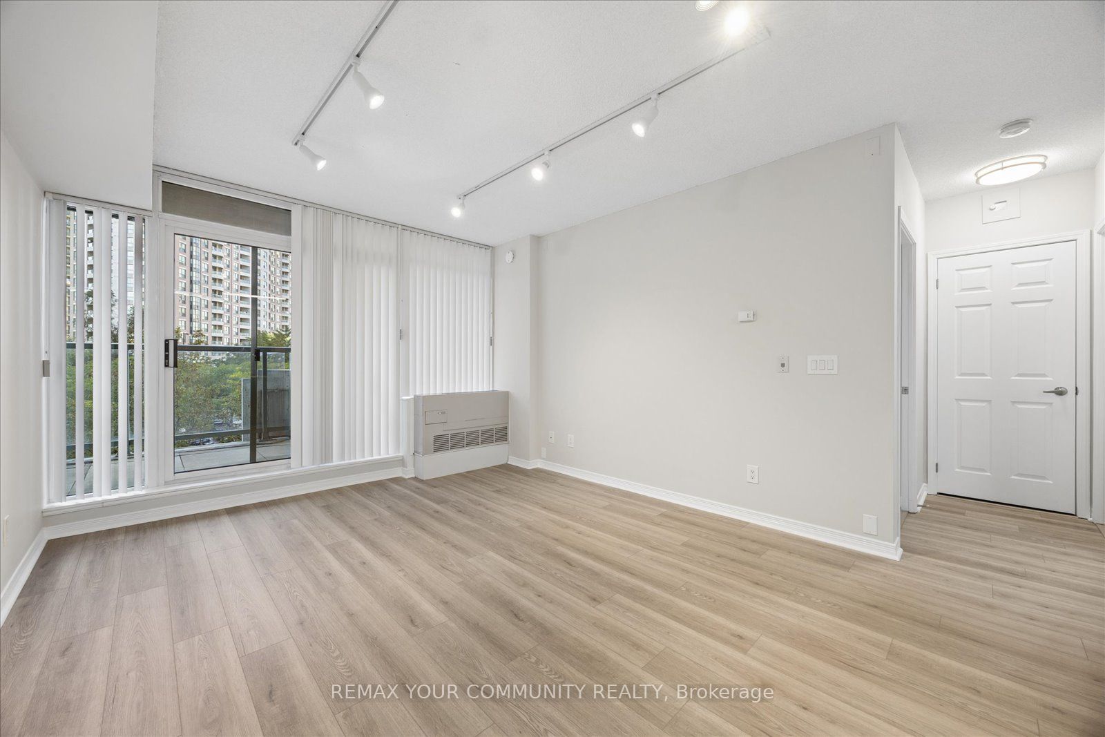 5500 Yonge Street 209 Property Photo 15