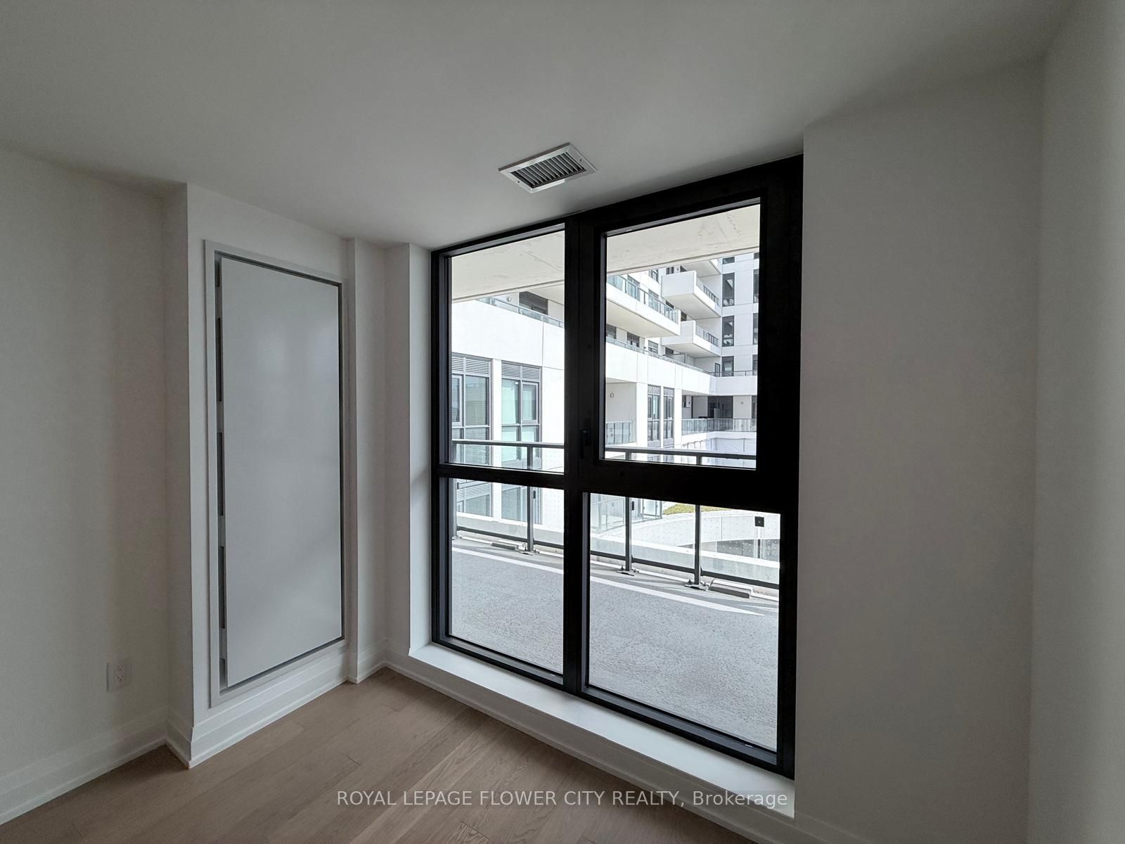 505 Glencairn Avenue 301 Property Photo 11
