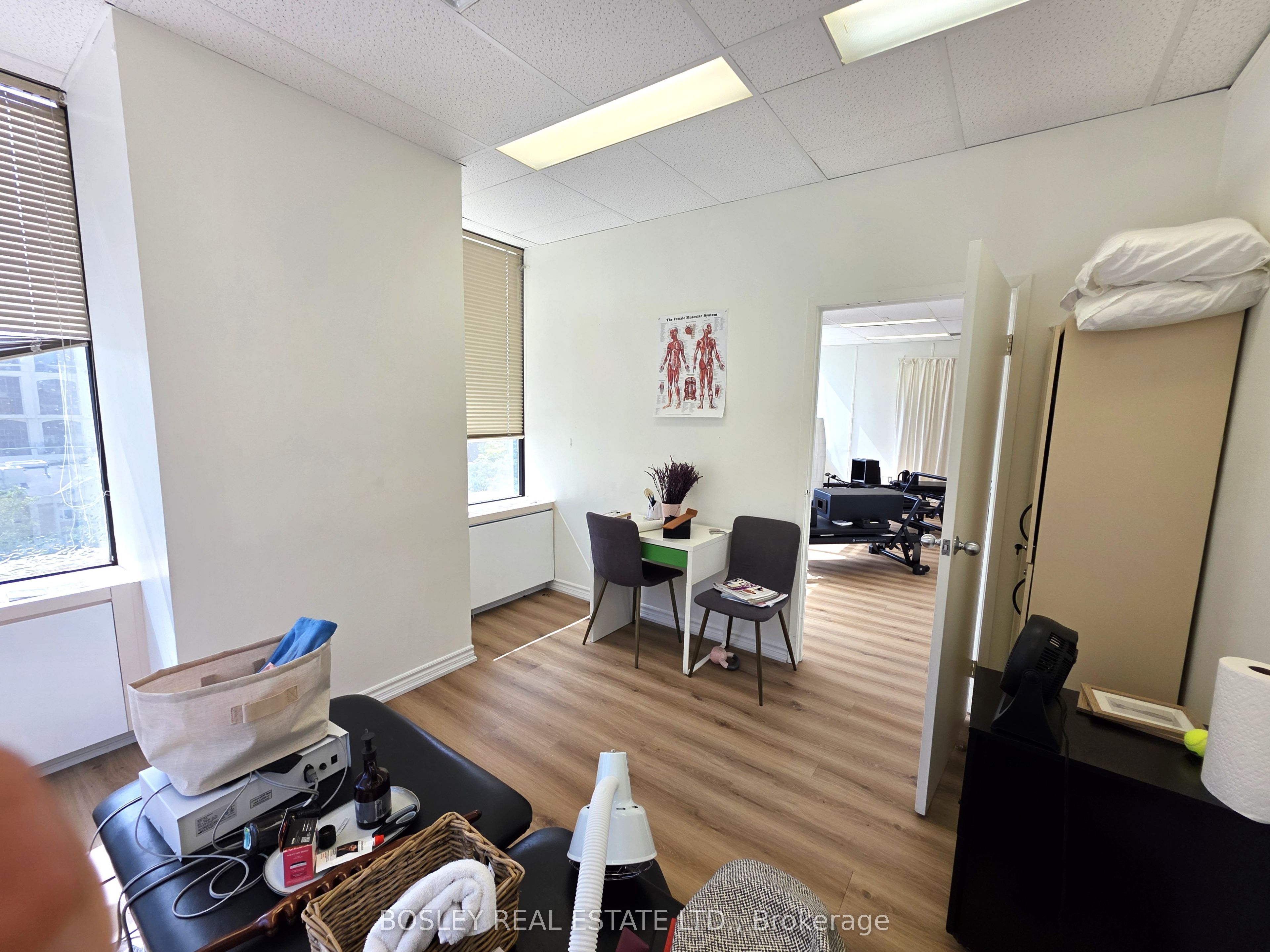 920 Yonge Street 603 Property Photo 4