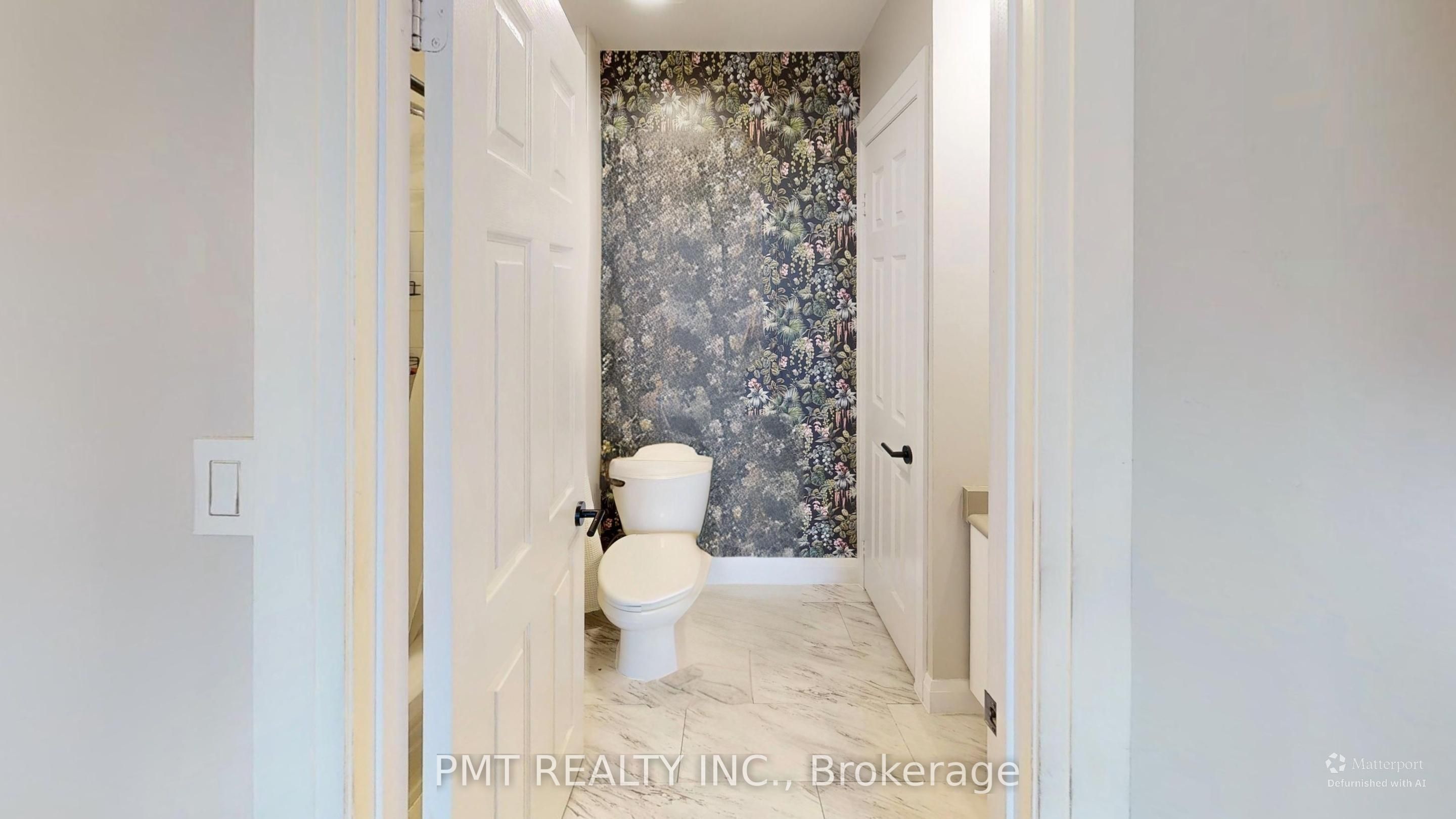 550 Front Street W Ph17 Property Photo 12