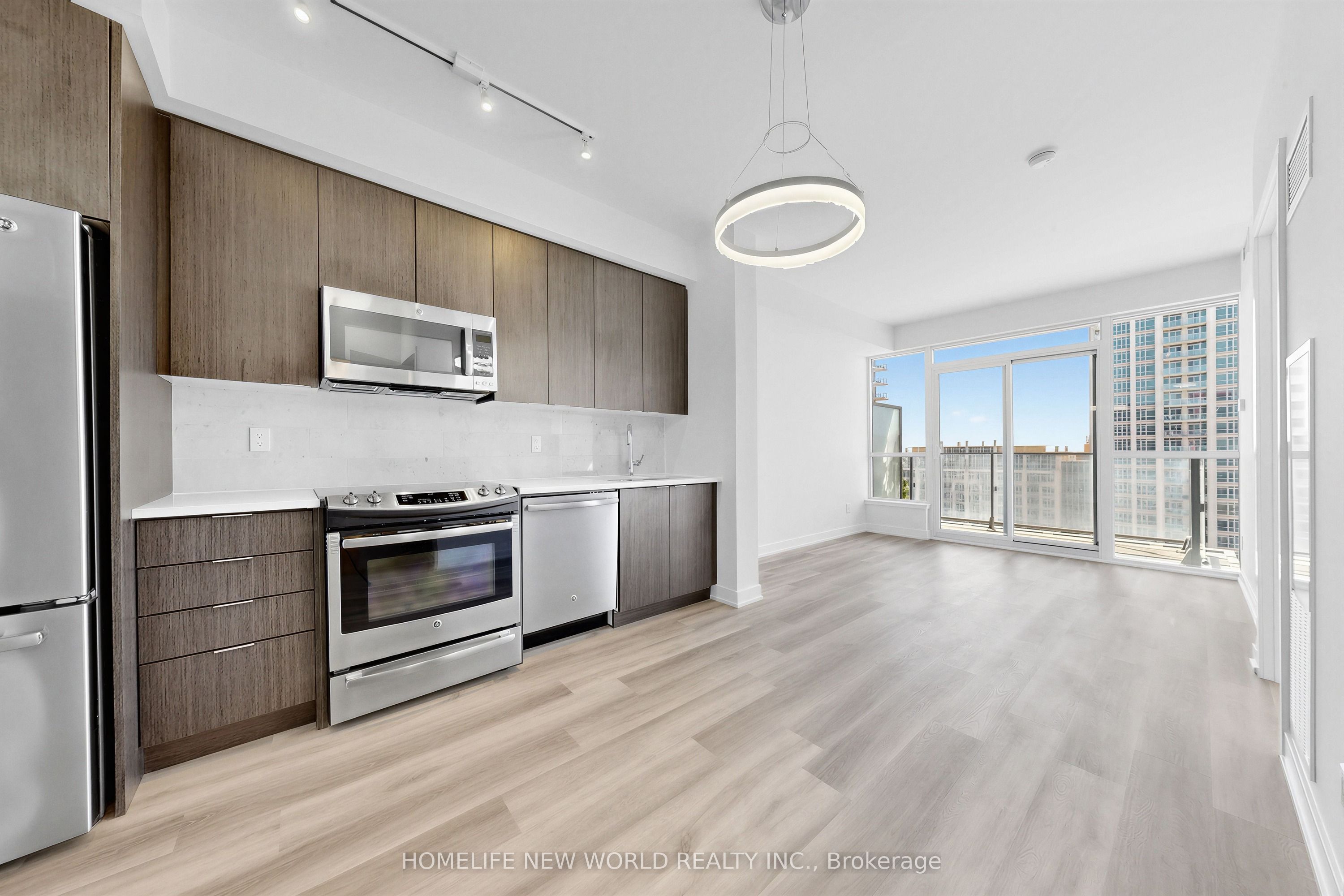 50 Bruyeres Mews 1508