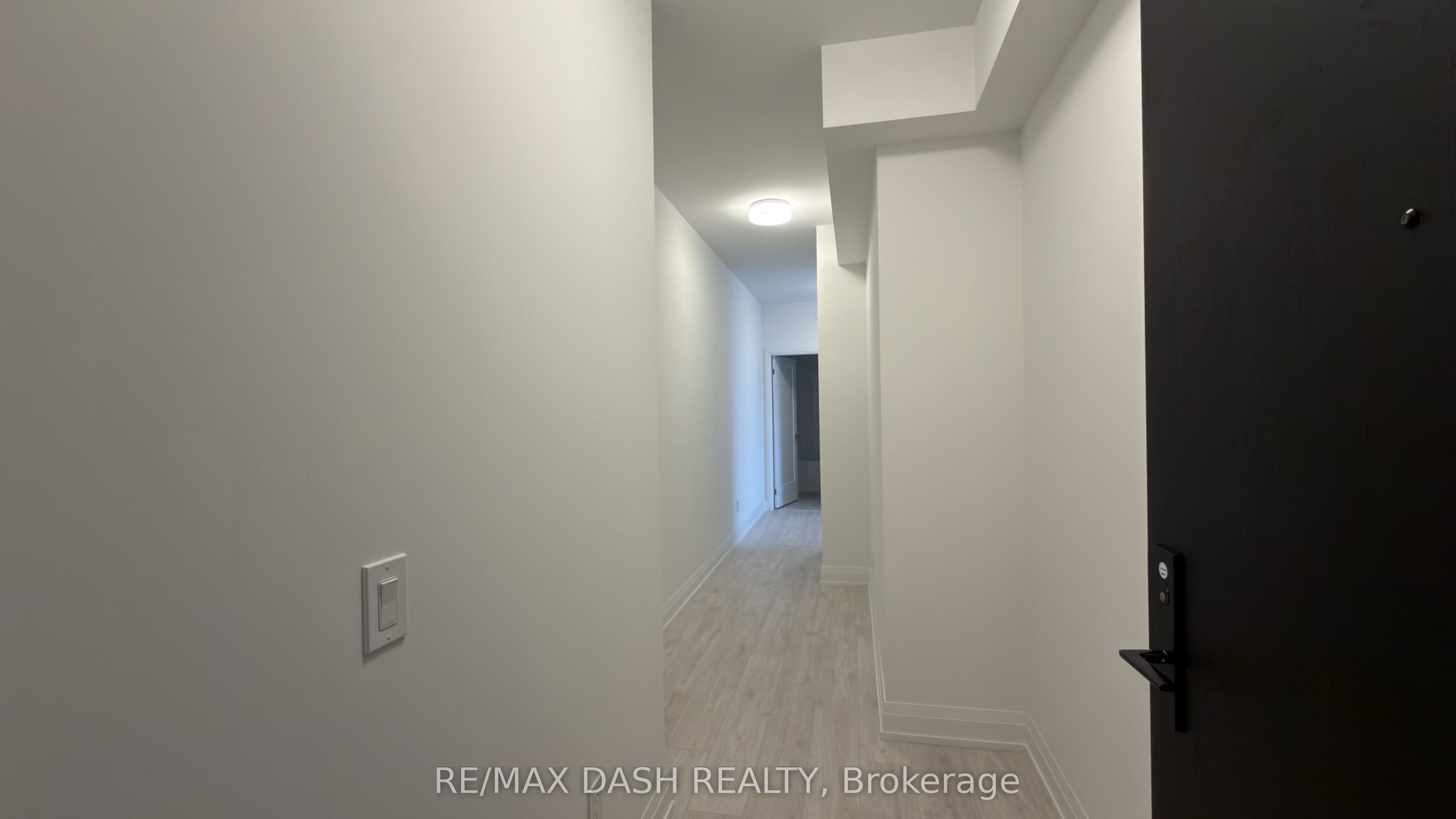 20 Soudan Avenue 2402 Property Photo 17