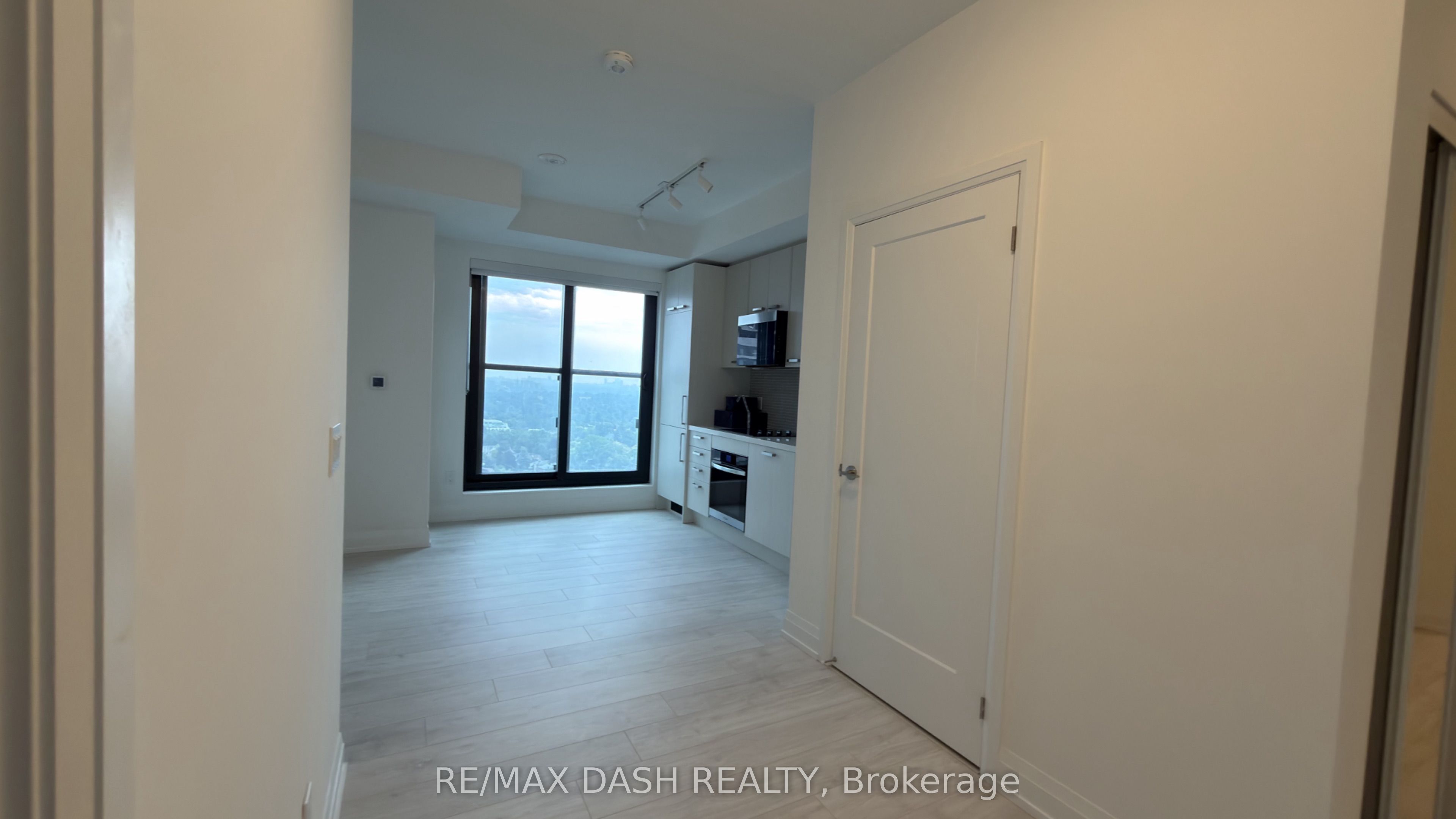 20 Soudan Avenue 2402 Property Photo 23