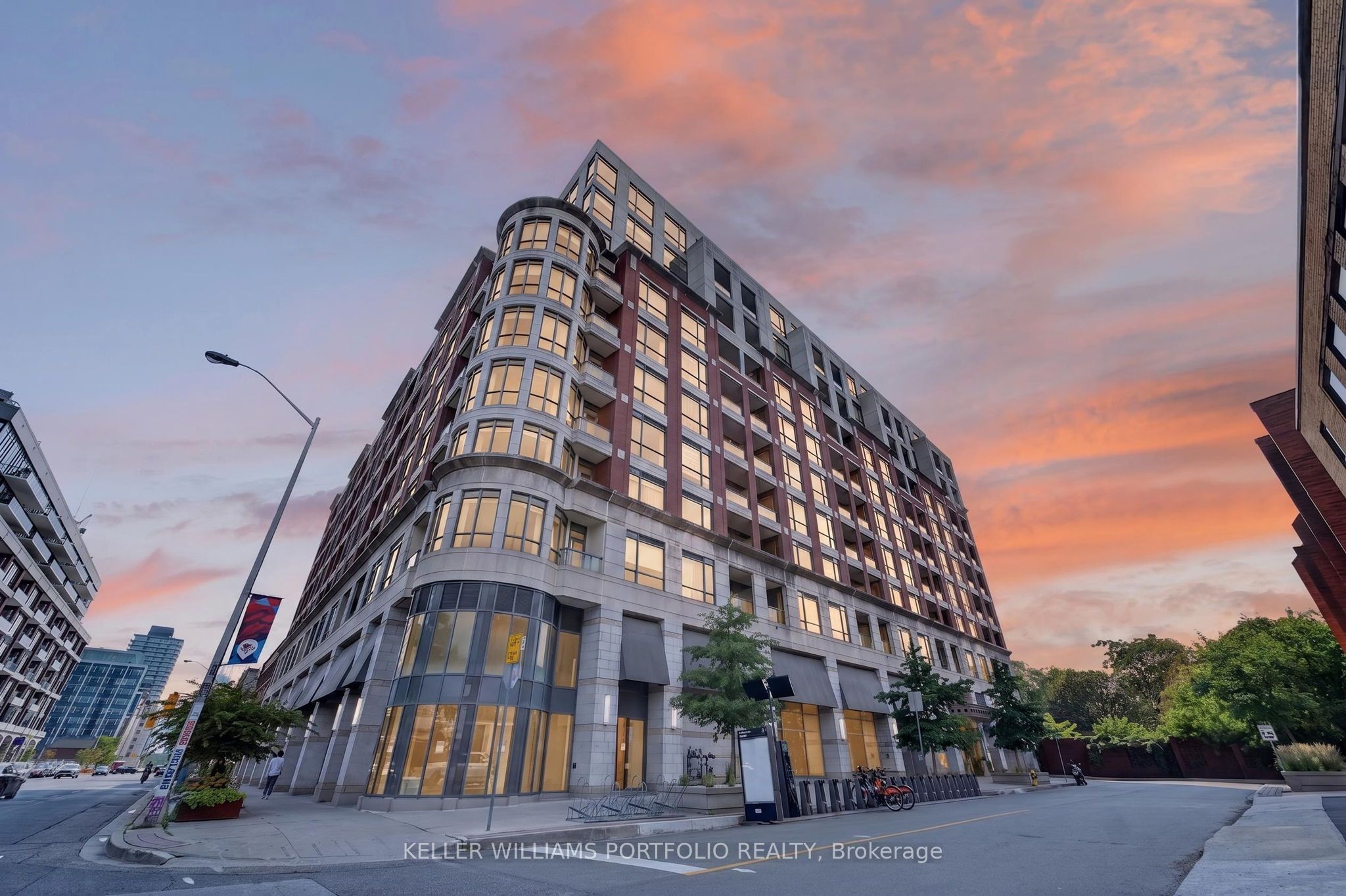 23 Glebe Road W 802