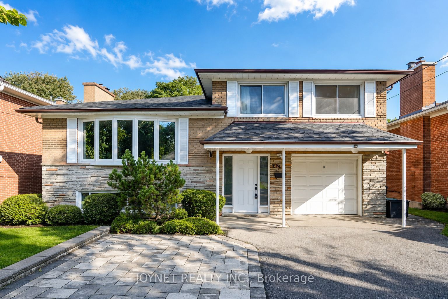 42 Brucedale Crescent