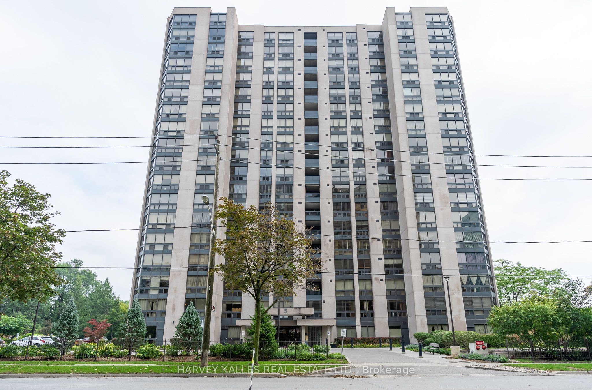 5 Kenneth Avenue 205 Property Photo 1