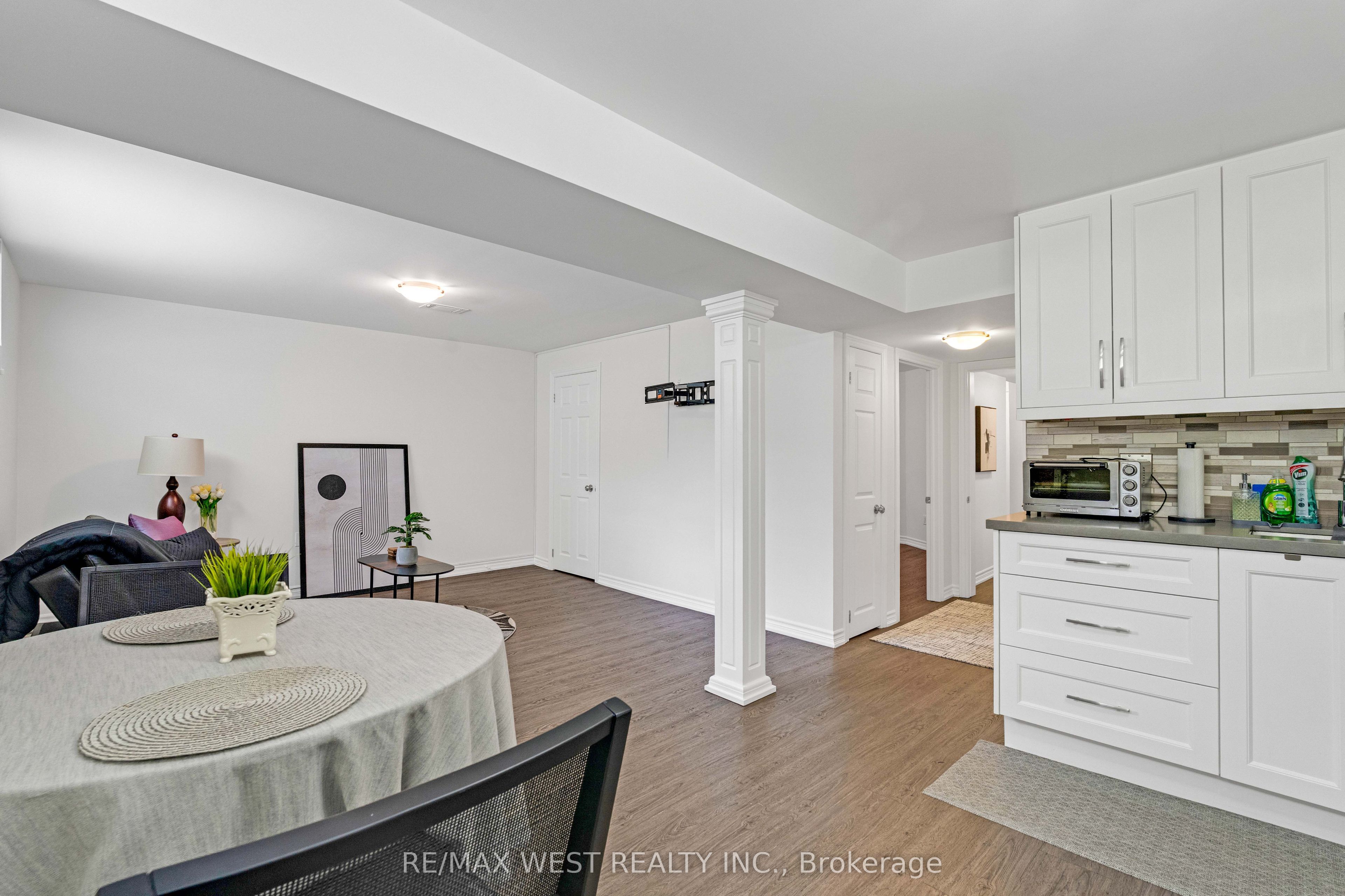 177 Searle Avenue Property Photo 10