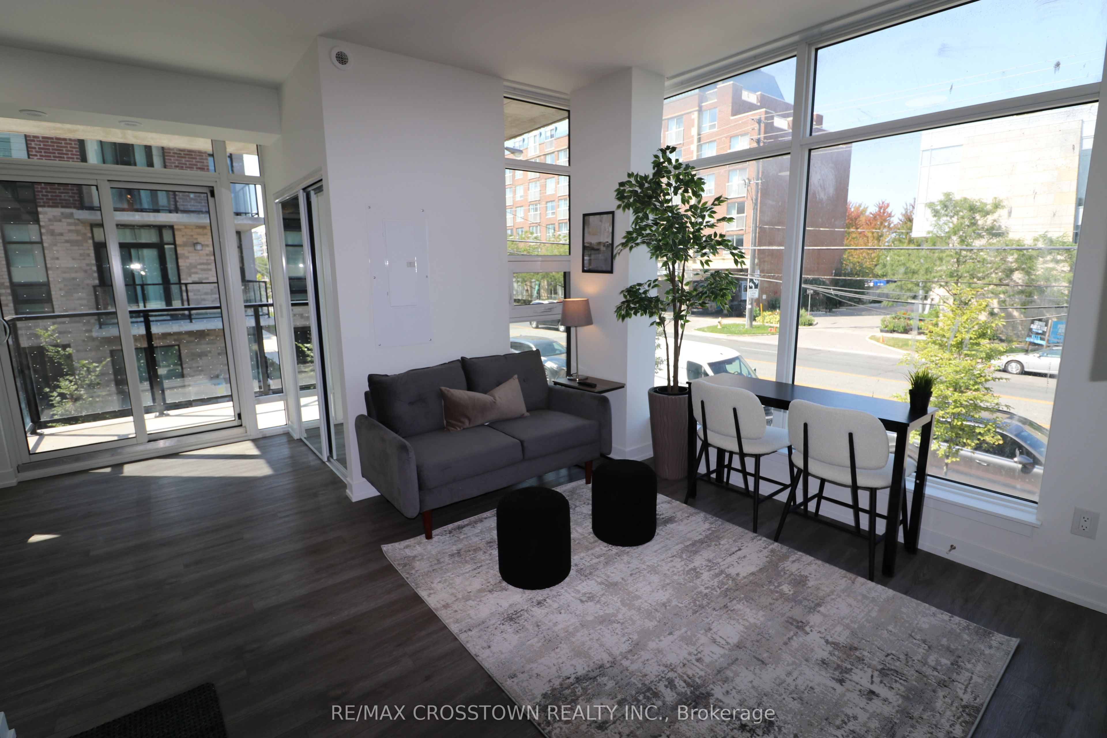 57-861 Sheppard Avenue W 2nd Property Photo 3