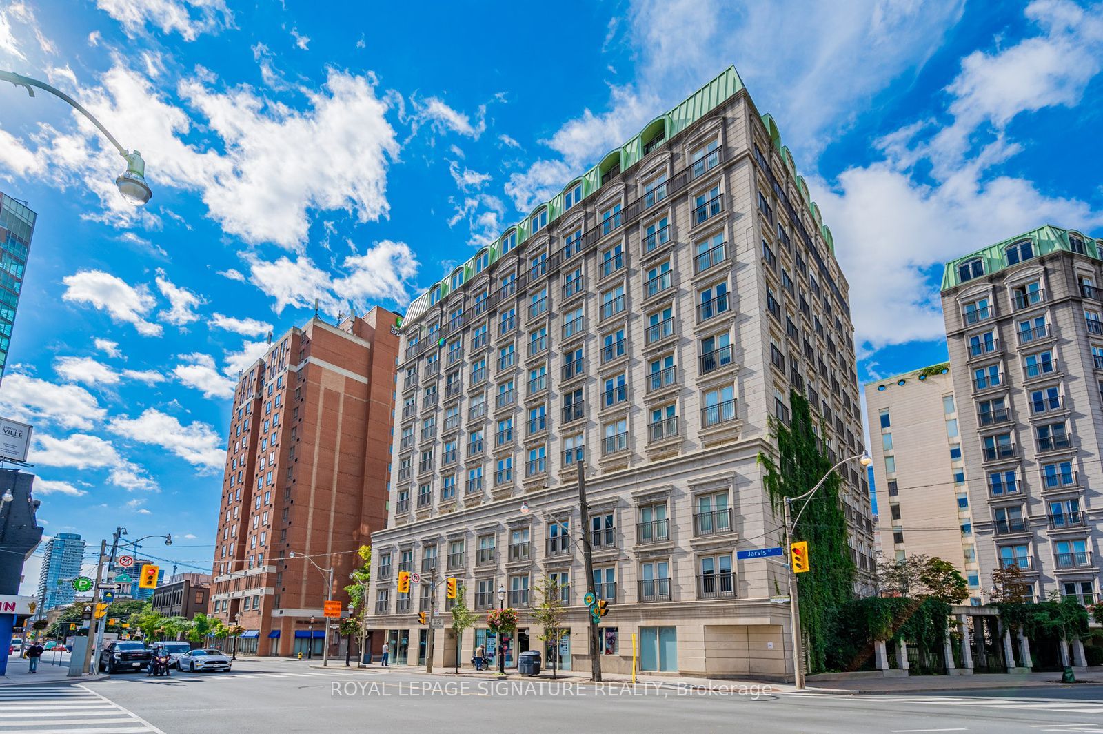 120 Lombard Street 803
