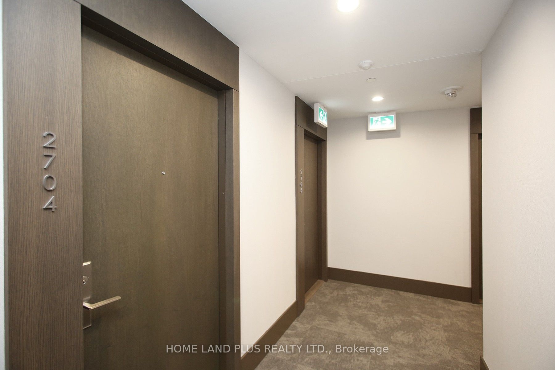 39 Roehampton Avenue 2704 Property Photo 7