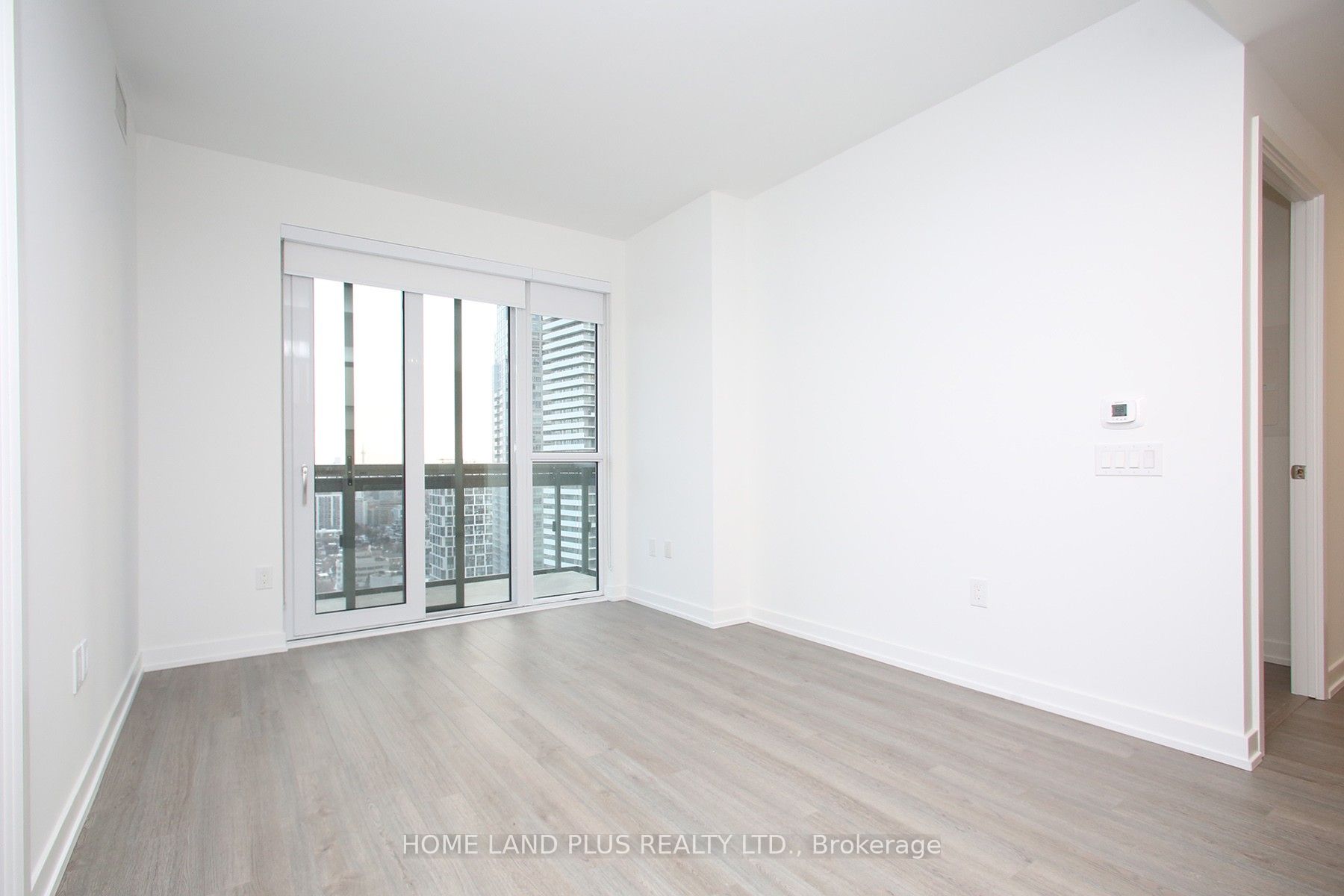 39 Roehampton Avenue 2704 Property Photo 12