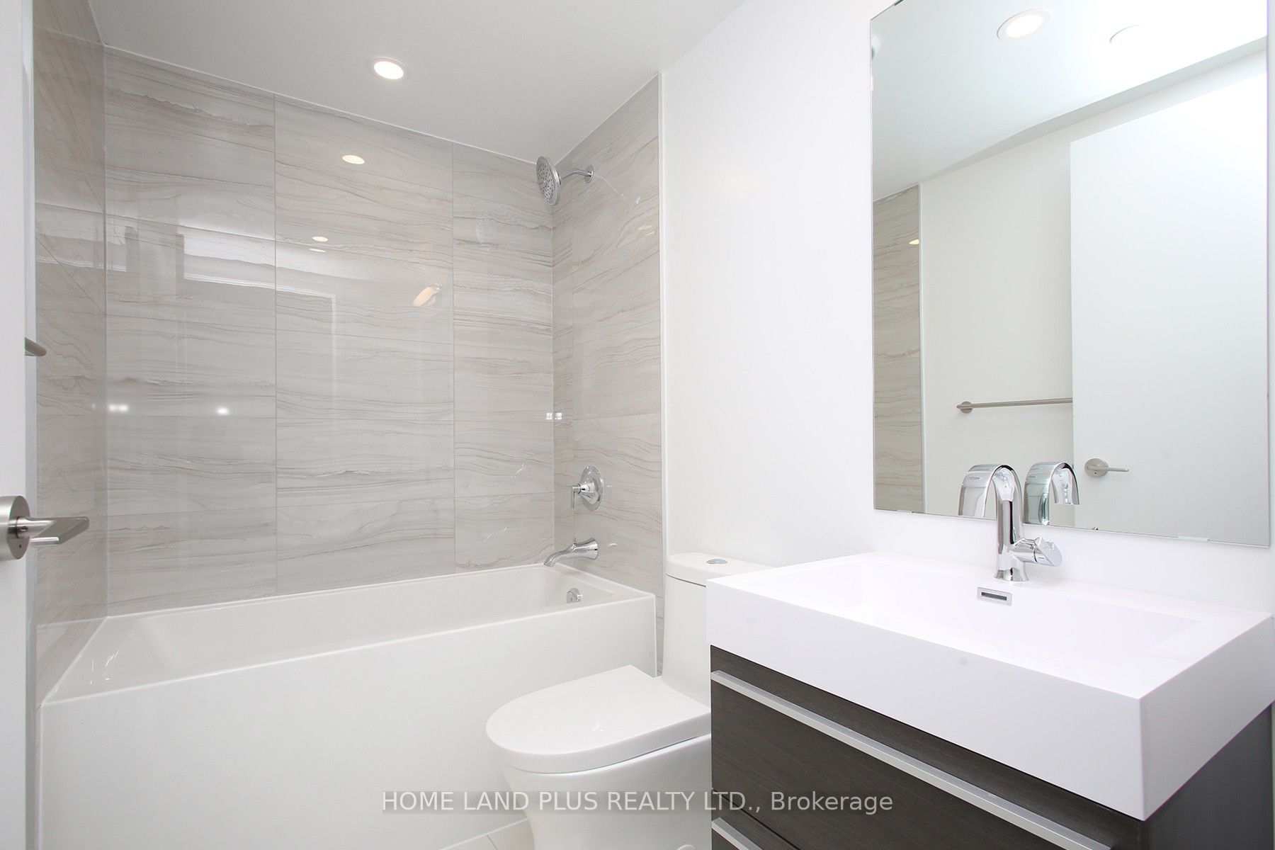 39 Roehampton Avenue 2704 Property Photo 19